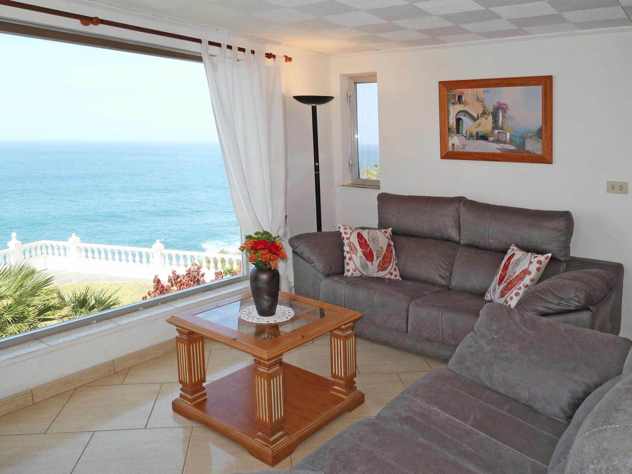 Photo 3 - 2 bedroom Apartment in La Matanza de Acentejo with swimming pool and sea view