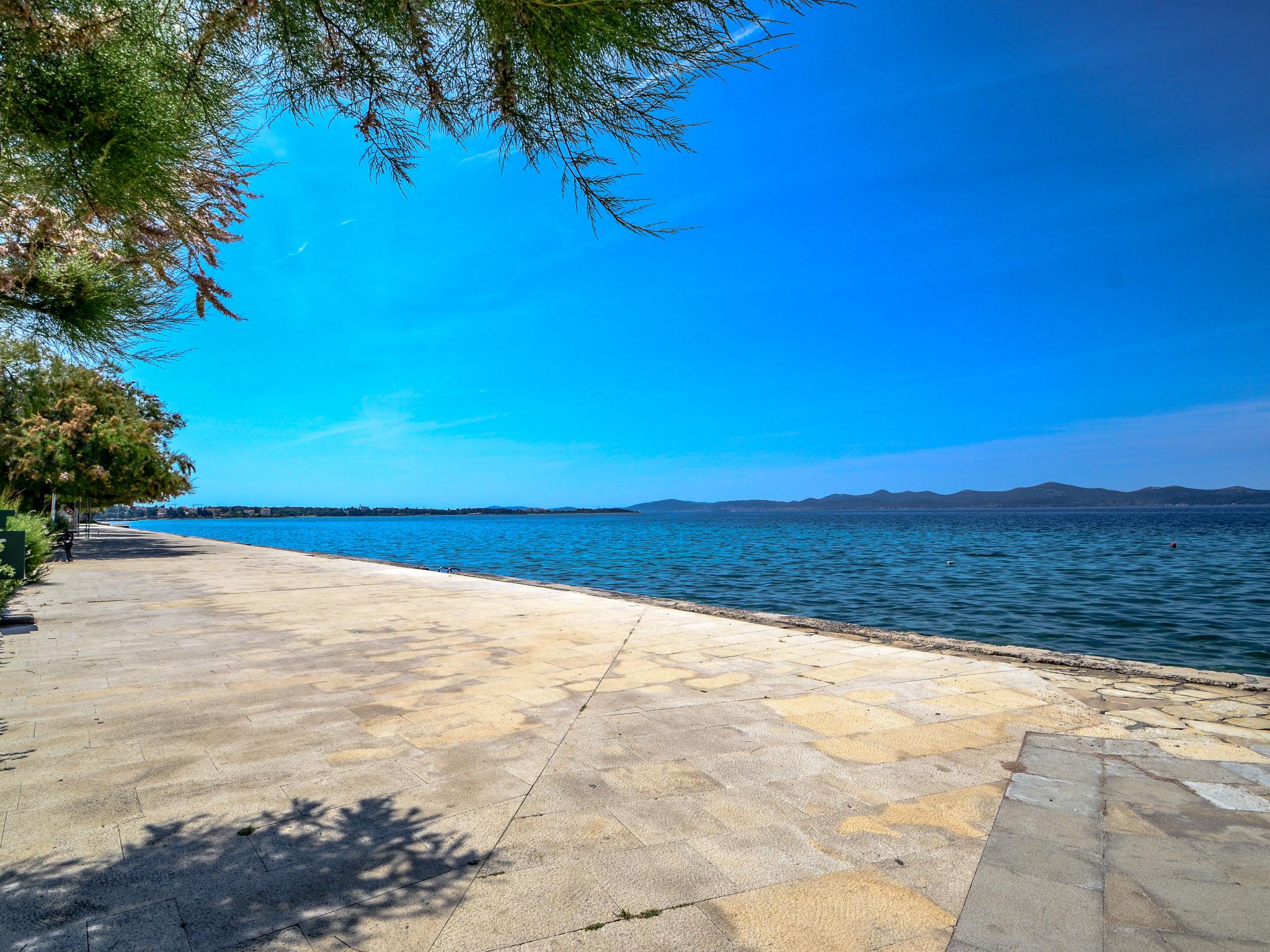 Foto 20 - Apartment mit 1 Schlafzimmer in Zadar mit garten und blick aufs meer