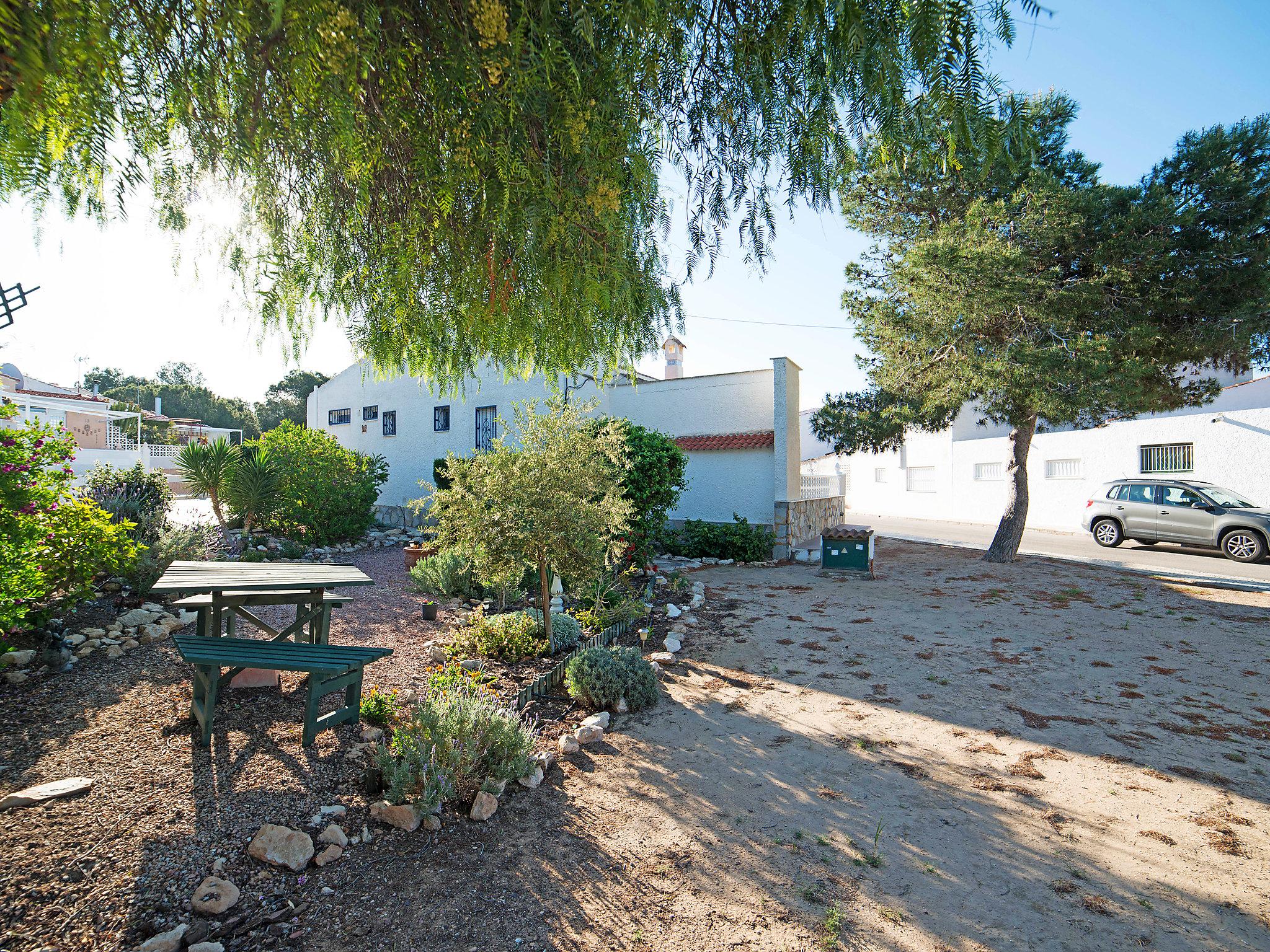 Photo 13 - Maison de 2 chambres à Guardamar del Segura avec jardin et terrasse