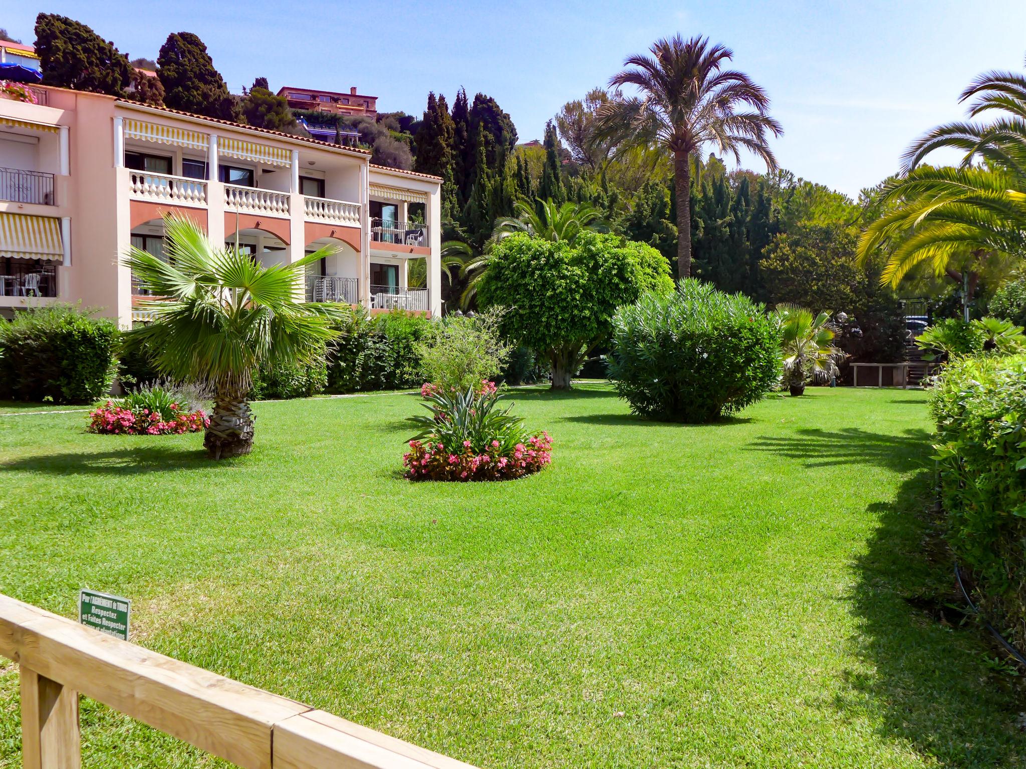 Photo 13 - 1 bedroom Apartment in Villefranche-sur-Mer with swimming pool and sea view