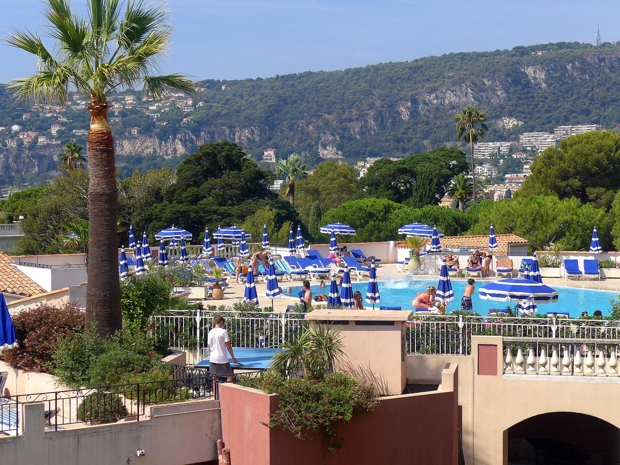 Foto 14 - Appartamento con 1 camera da letto a Villefranche-sur-Mer con piscina e giardino