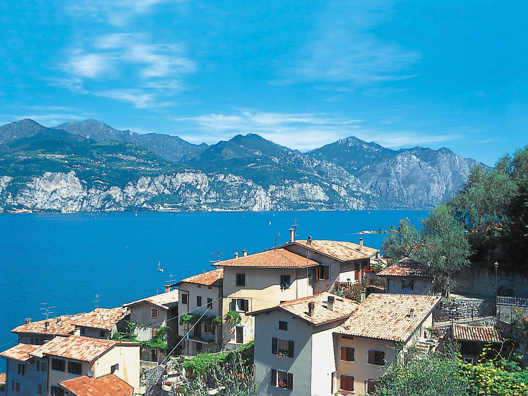 Photo 5 - Appartement en Brenzone sul Garda avec terrasse et vues sur la montagne