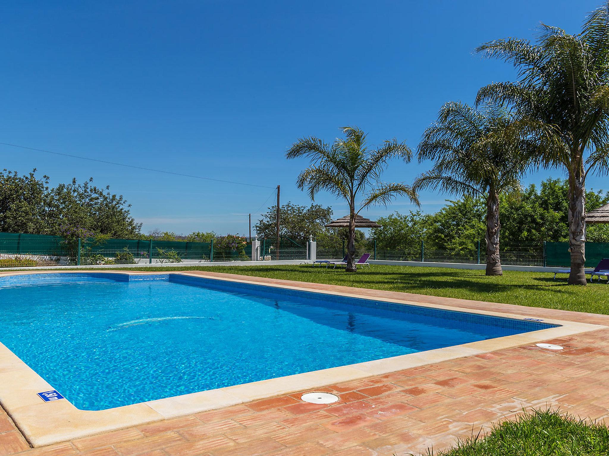 Foto 9 - Casa con 3 camere da letto a Silves con piscina privata e giardino