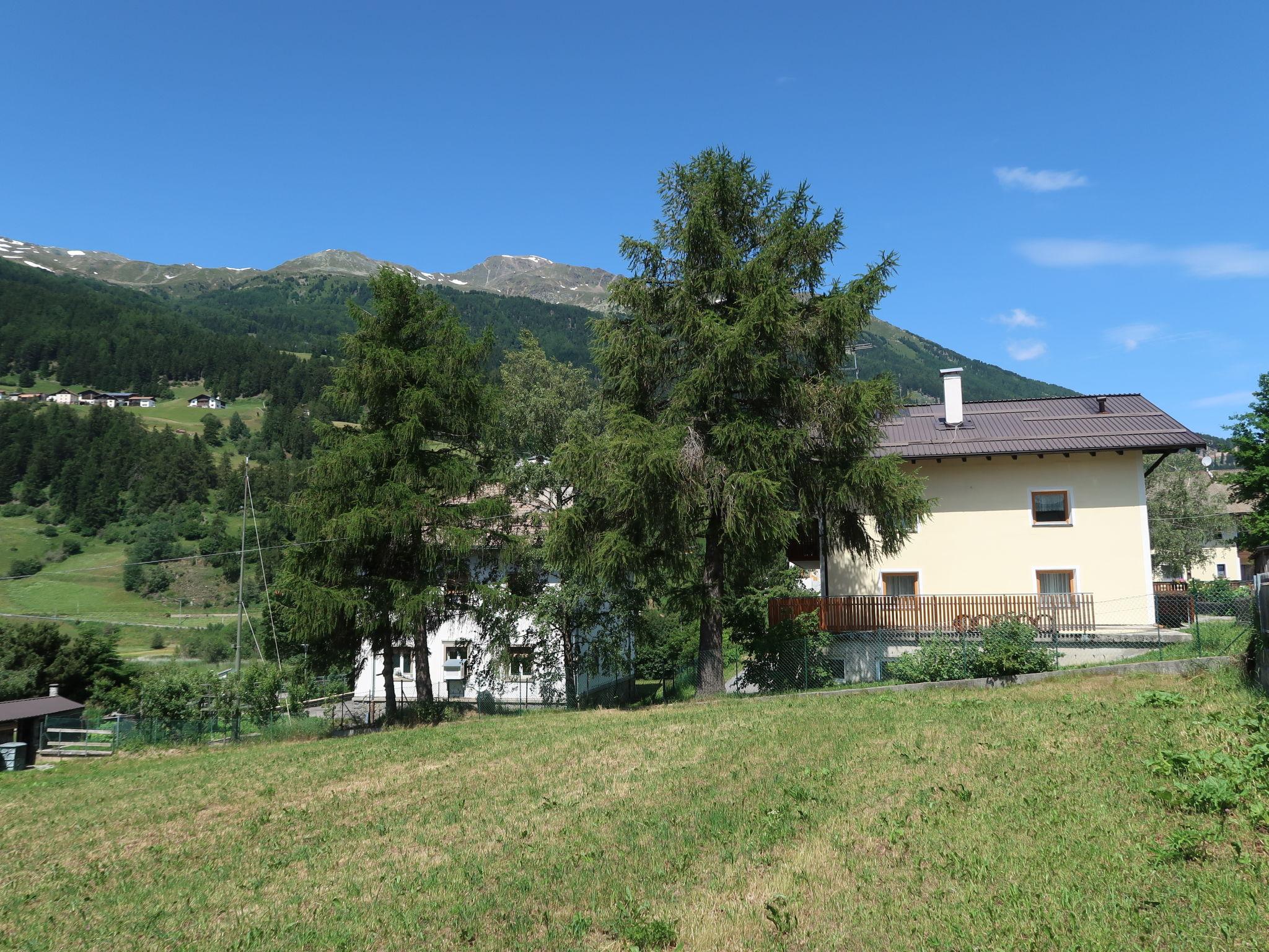 Foto 1 - Appartamento con 3 camere da letto a Graun im Vinschgau con giardino e terrazza