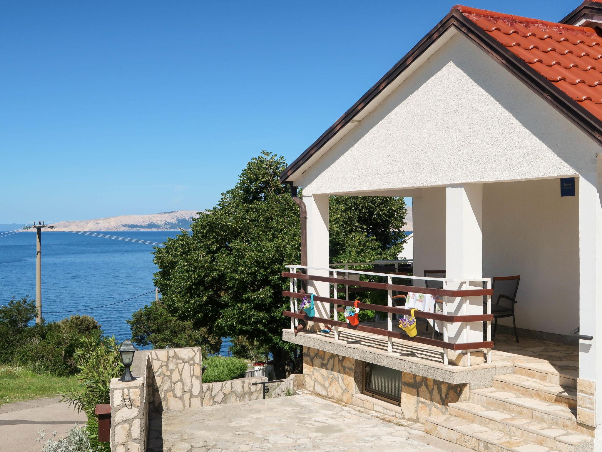 Foto 2 - Apartamento de 2 habitaciones en Senj con terraza y vistas al mar
