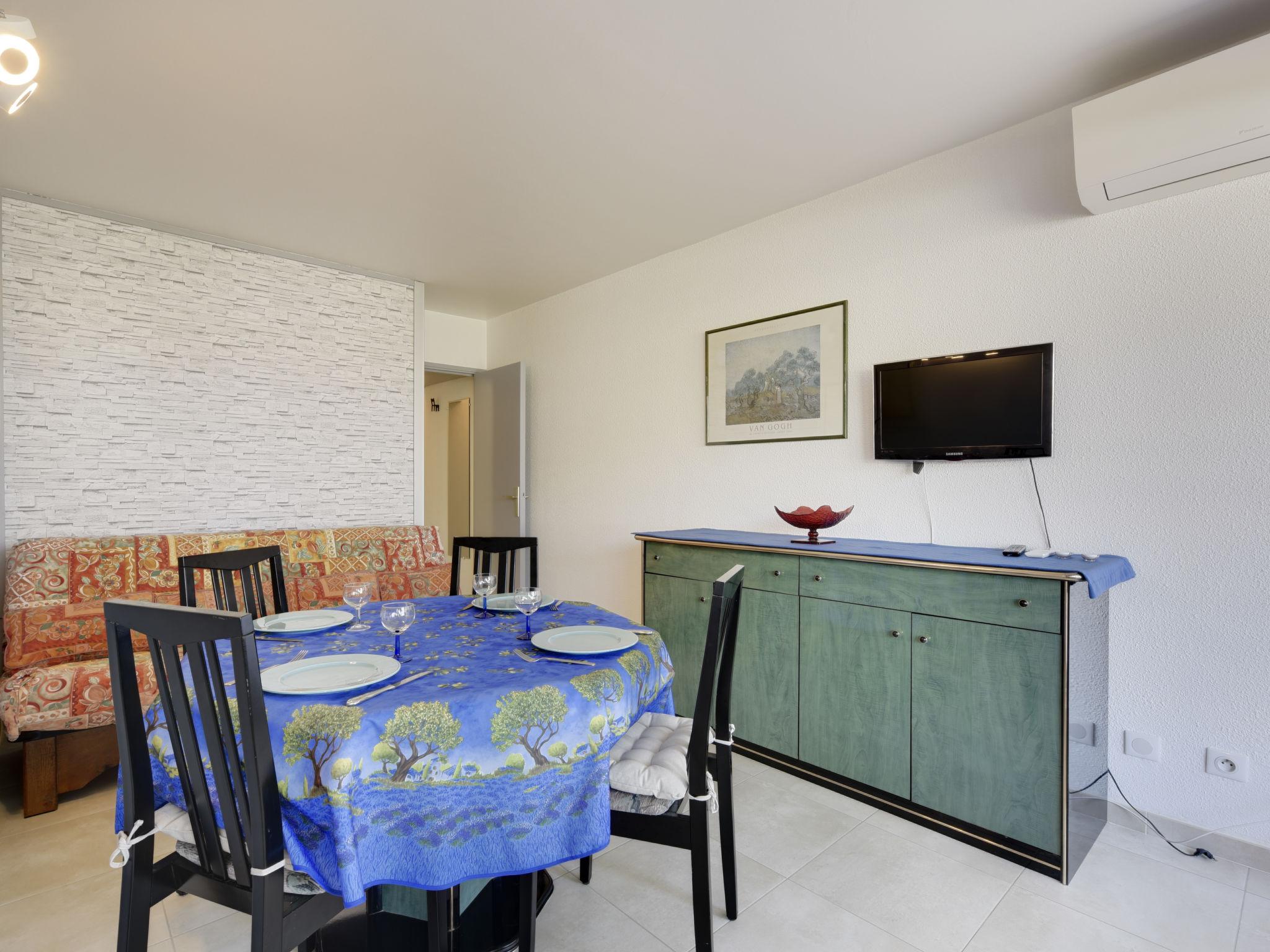 Photo 7 - 1 bedroom Apartment in Le Grau-du-Roi with swimming pool and terrace