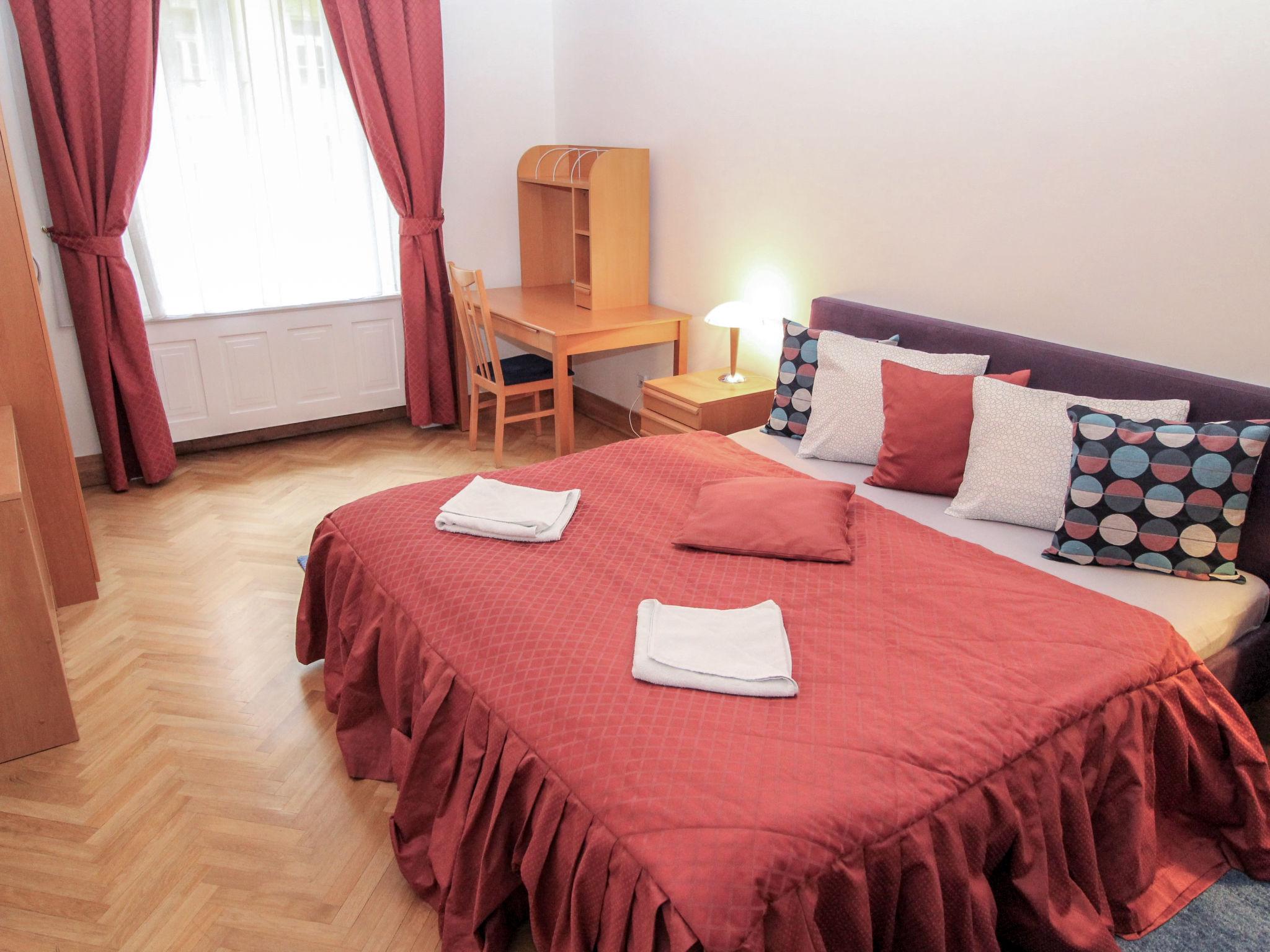 Foto 1 - Apartamento de 1 habitación en Praga