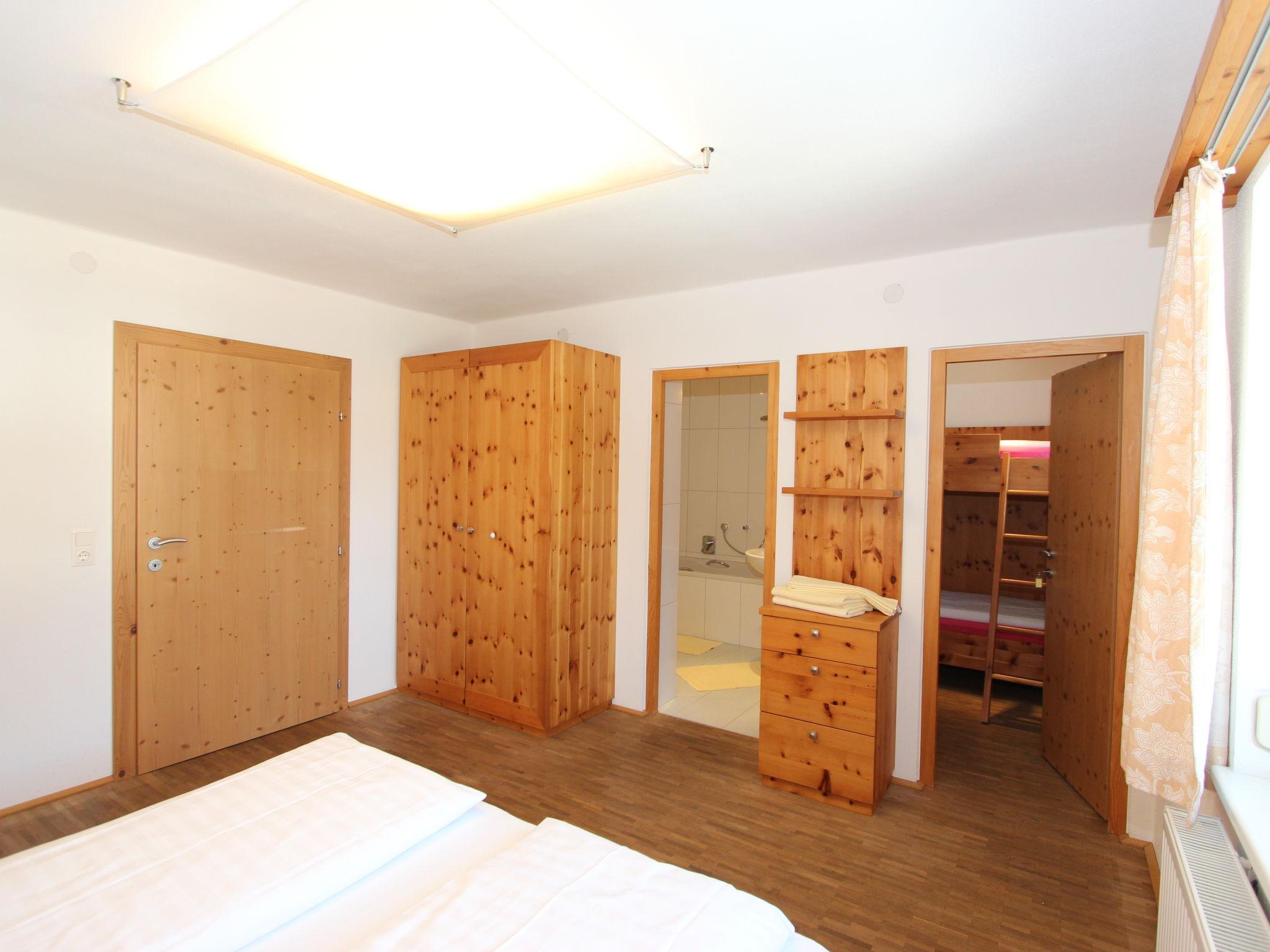 Foto 23 - Apartamento de 4 quartos em Ried im Zillertal com jardim e terraço