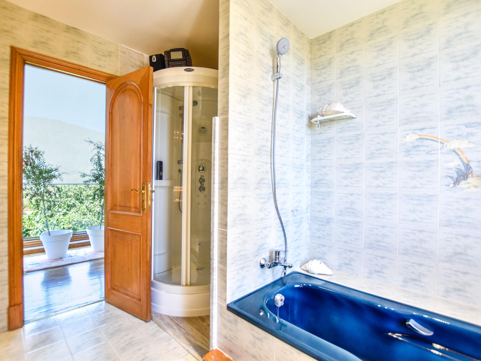 Foto 30 - Casa de 5 habitaciones en Lloseta con piscina privada y vistas al mar