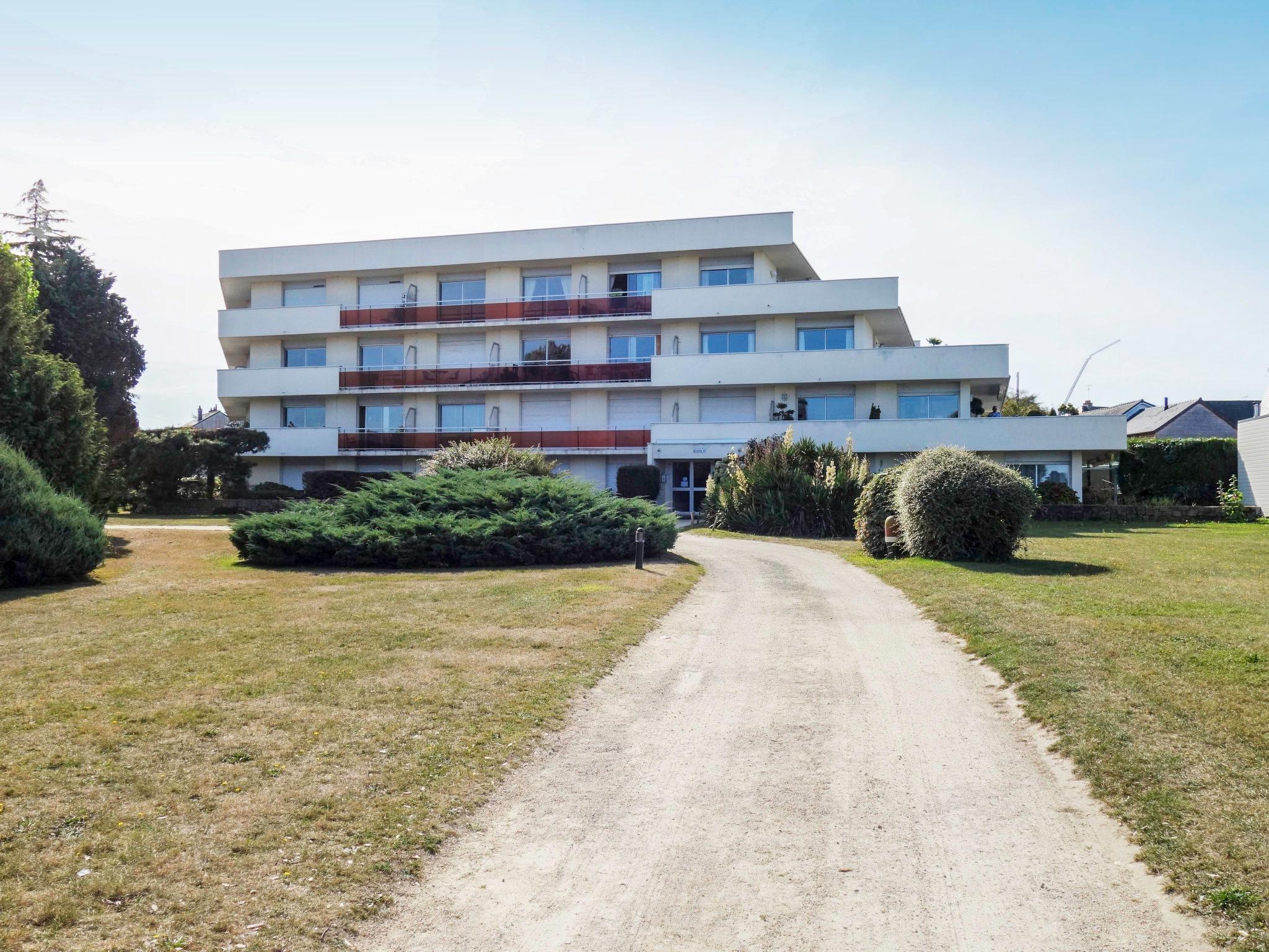 Foto 14 - Apartamento de 1 habitación en Dinard con vistas al mar