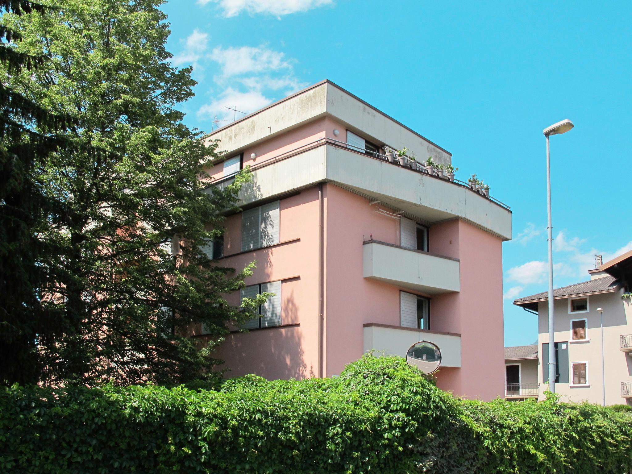 Foto 5 - Apartment mit 1 Schlafzimmer in Pergine Valsugana mit blick auf die berge