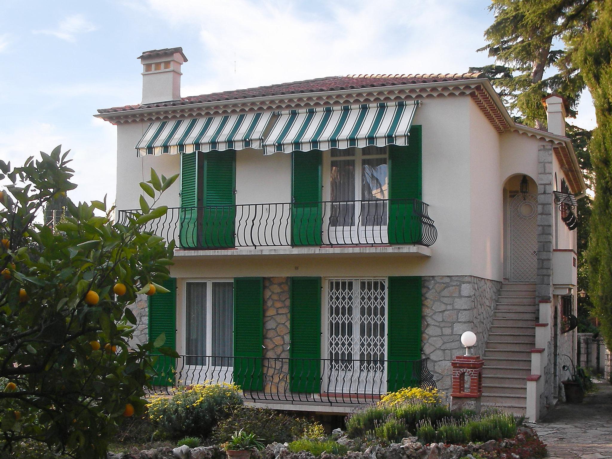 Photo 6 - Appartement de 2 chambres à Cannes avec jardin et vues à la mer