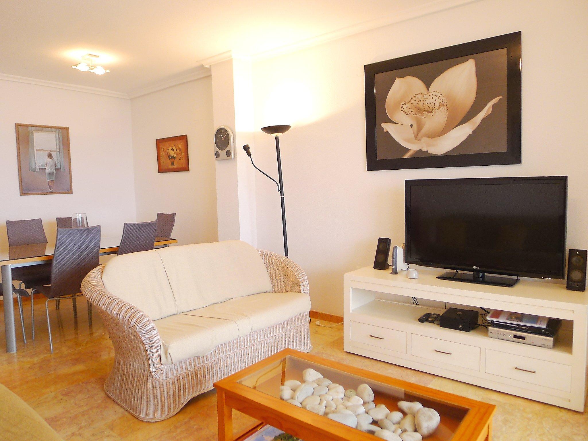 Photo 3 - 3 bedroom Apartment in Altea with swimming pool and garden