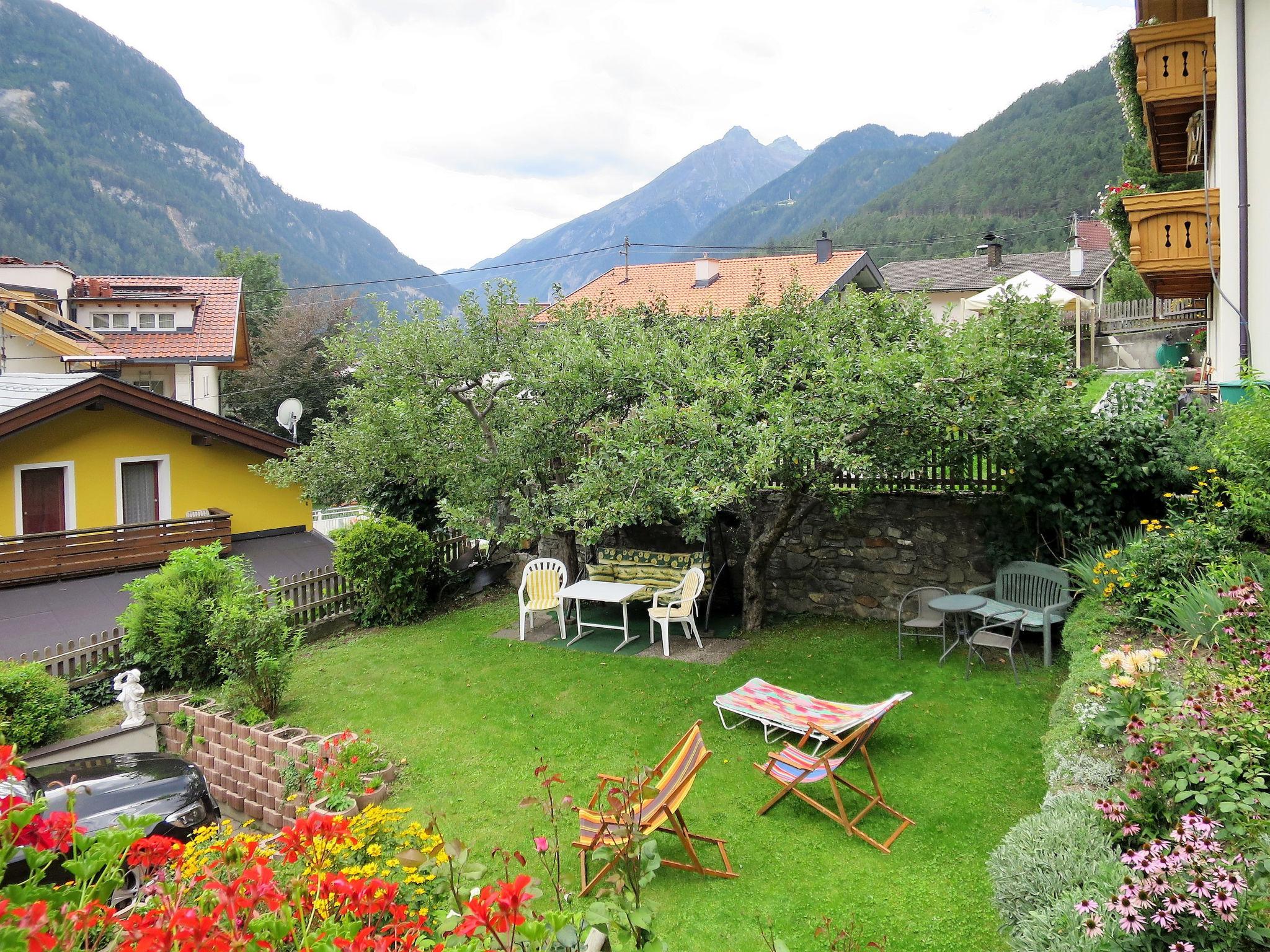 Foto 4 - Casa de 8 habitaciones en Pfunds con jardín y vistas a la montaña