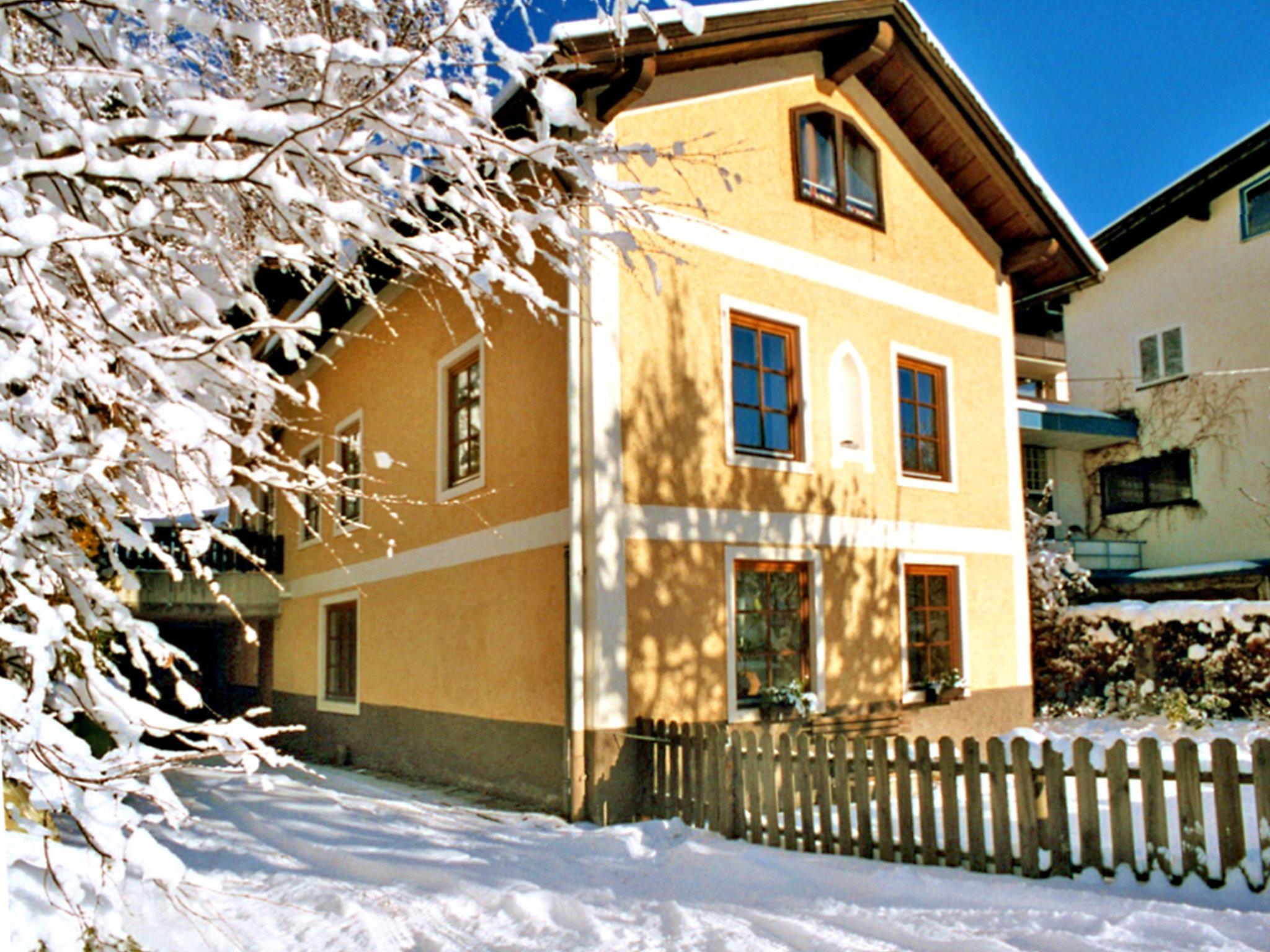 Foto 20 - Casa de 3 habitaciones en Zell am See con jardín y vistas a la montaña