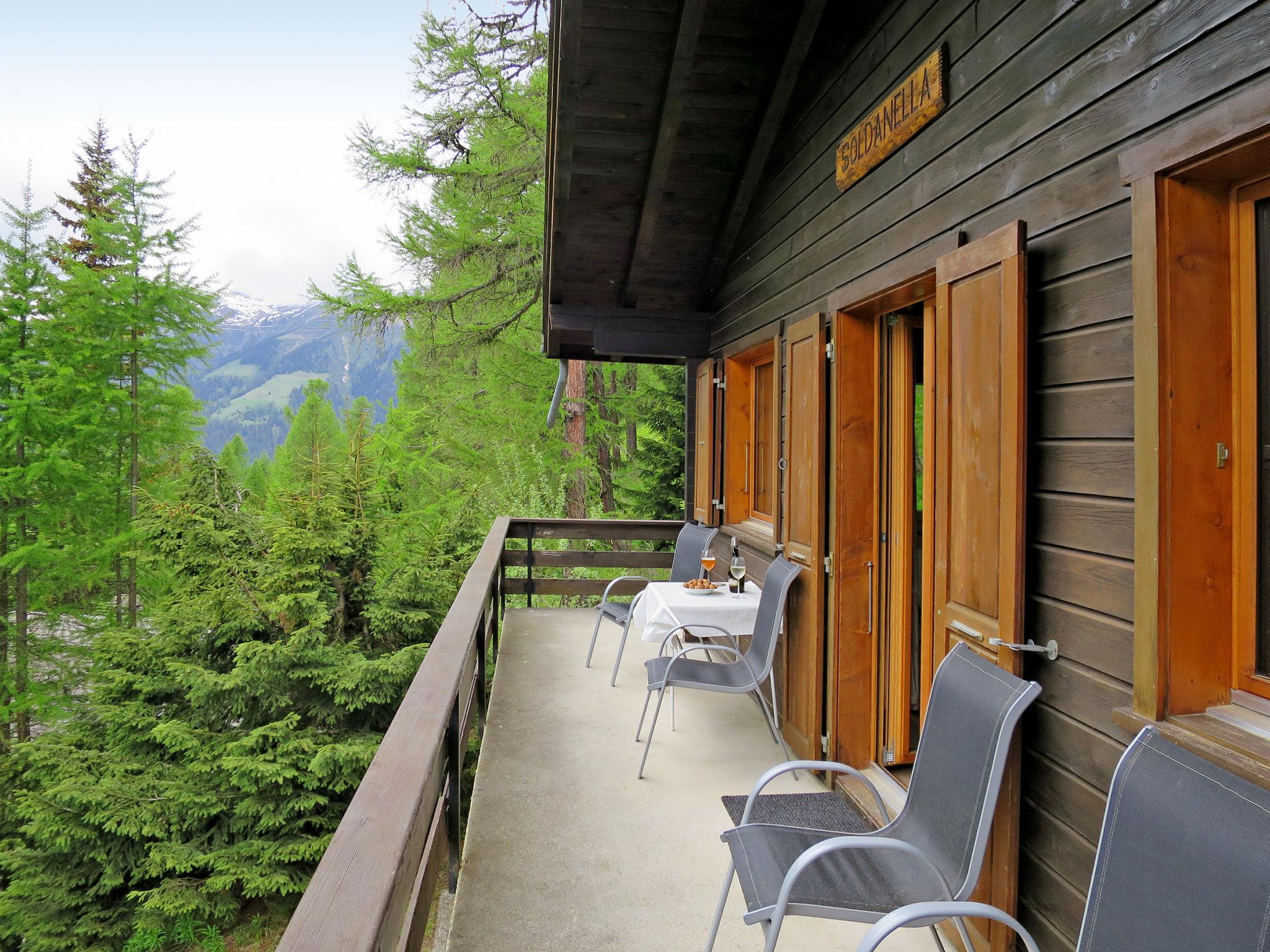 Foto 5 - Casa con 3 camere da letto a Bellwald con vista sulle montagne