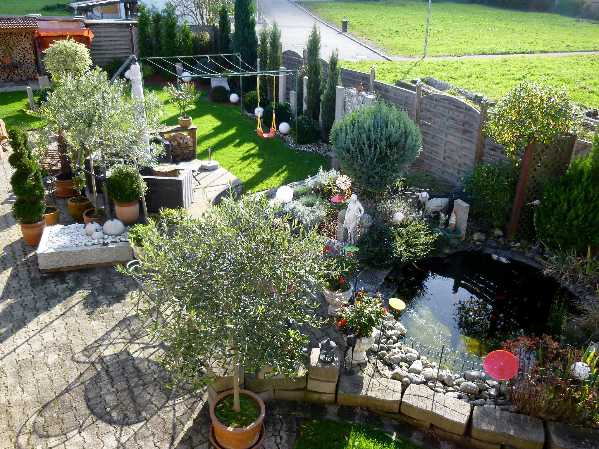 Foto 5 - Apartamento de 2 habitaciones en Donaueschingen con jardín y vistas a la montaña