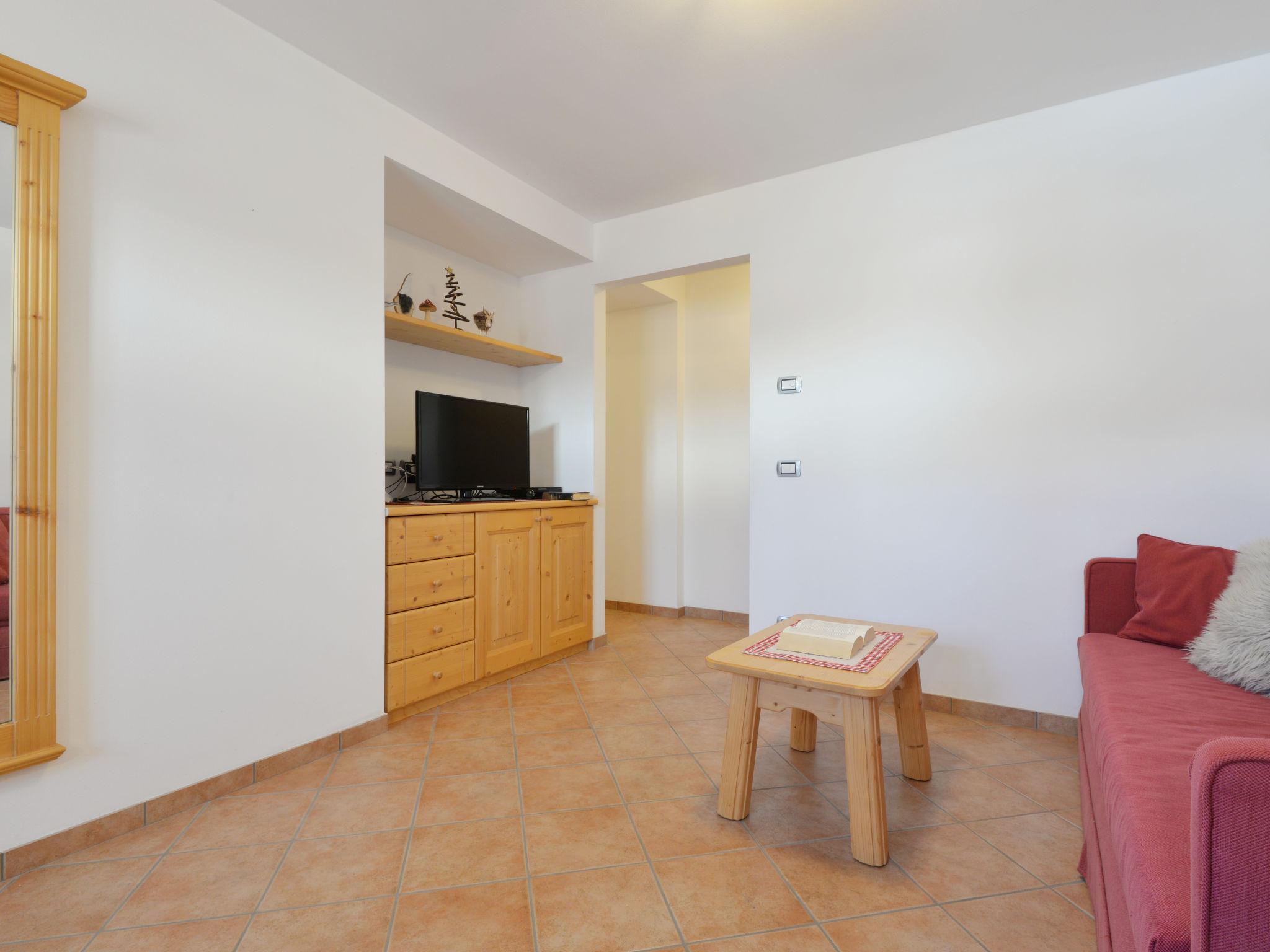 Foto 6 - Apartamento de 2 habitaciones en San Giovanni di Fassa-Sèn Jan con jardín