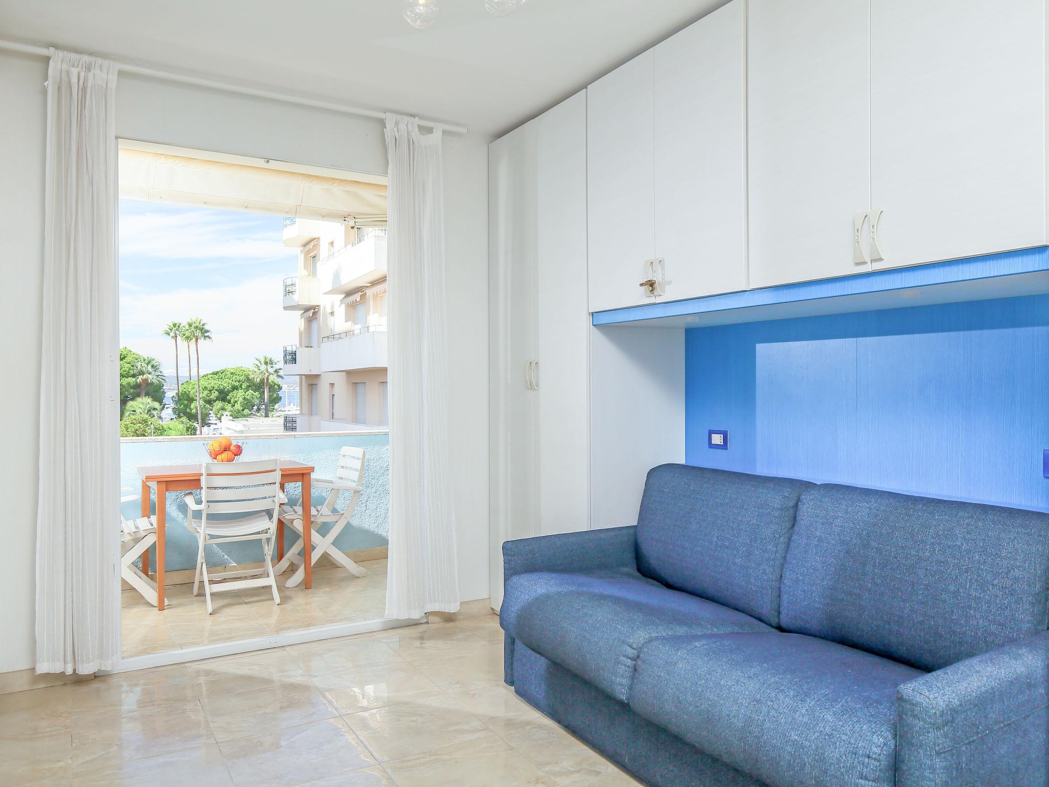 Foto 10 - Appartamento a Cannes con vista mare