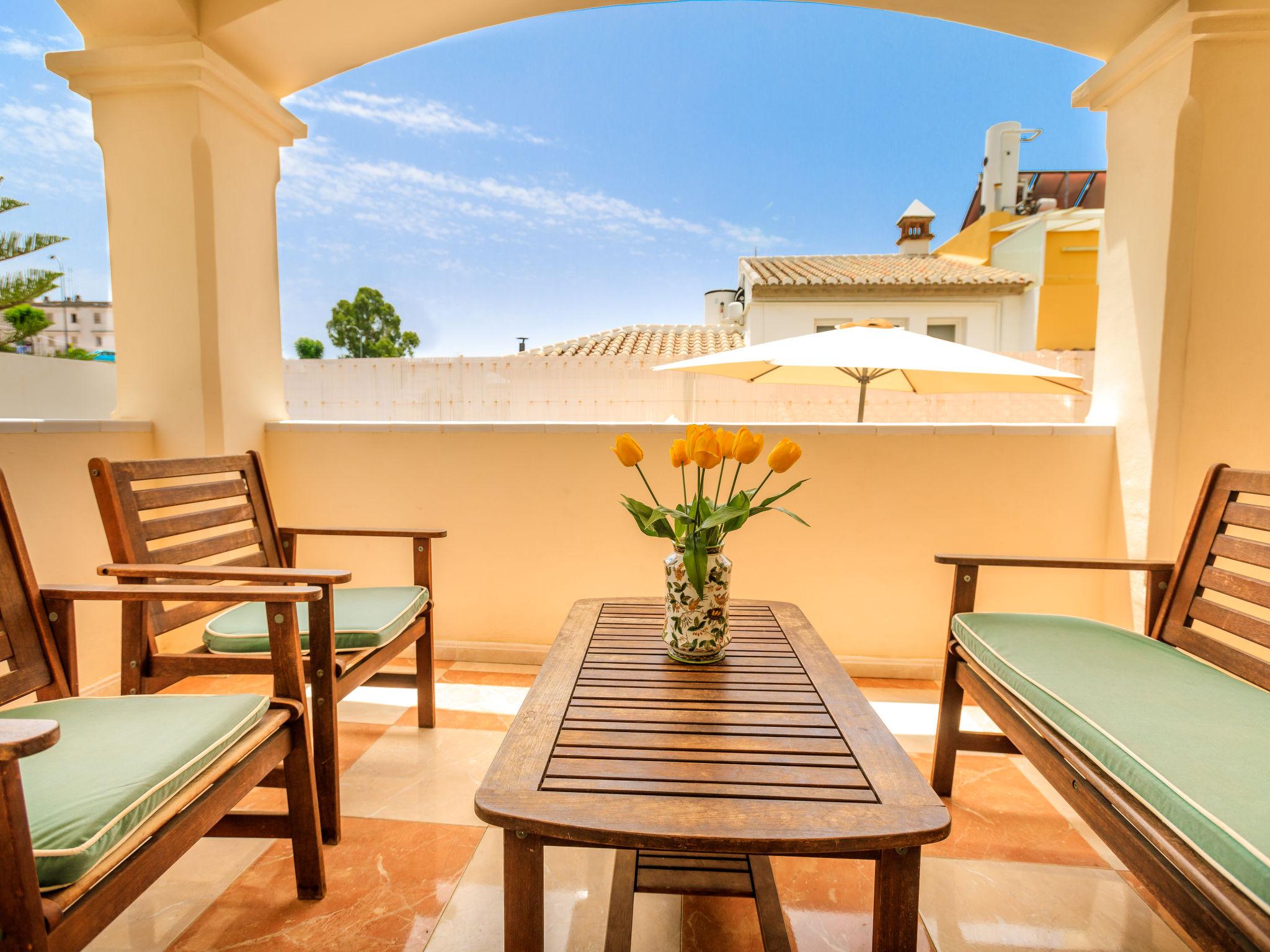 Photo 4 - Maison de 5 chambres à Nerja avec piscine privée et vues à la mer