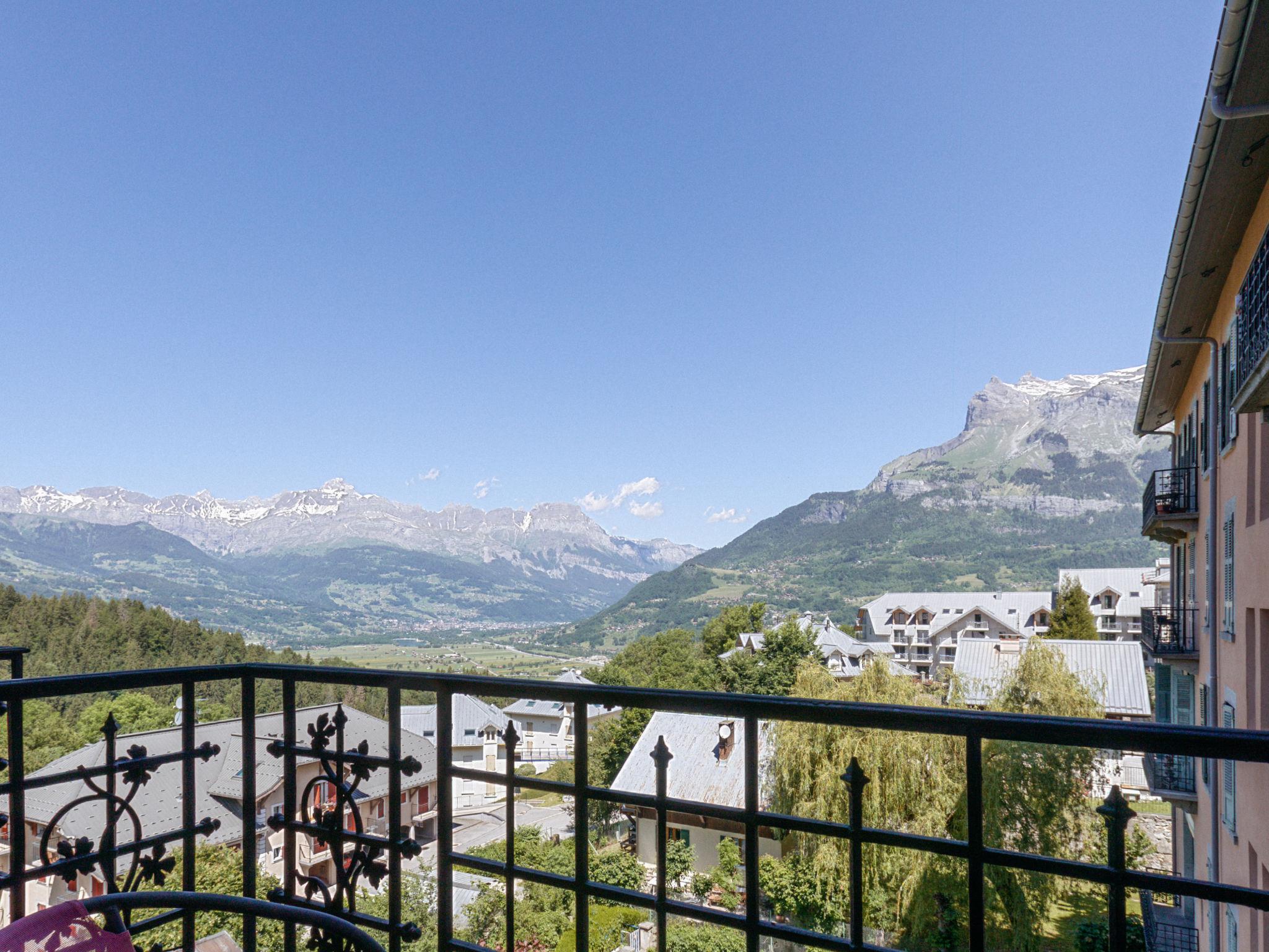 Foto 12 - Apartment mit 1 Schlafzimmer in Saint-Gervais-les-Bains mit blick auf die berge