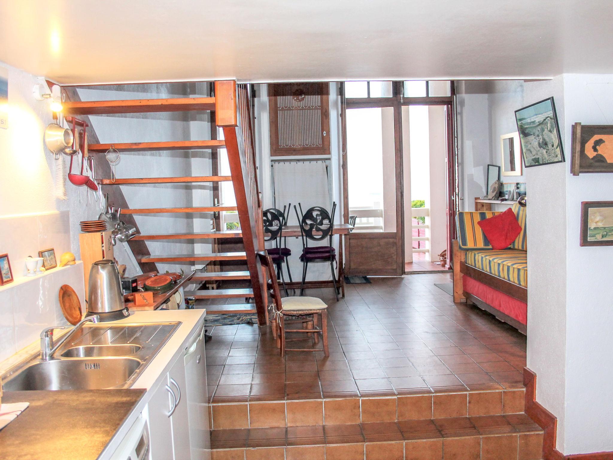 Photo 2 - Appartement de 1 chambre à Guéthary avec terrasse et vues à la mer