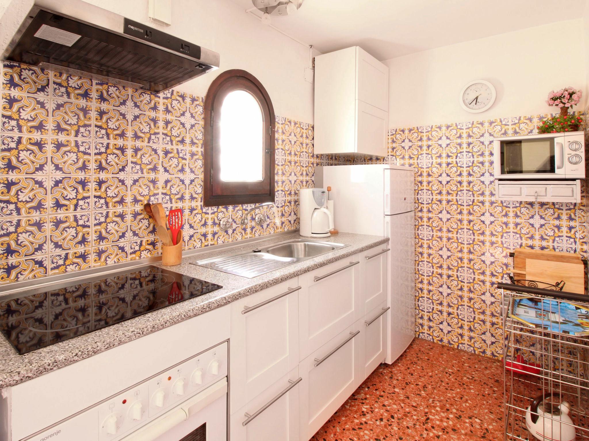 Photo 4 - 3 bedroom House in Calp with private pool and garden