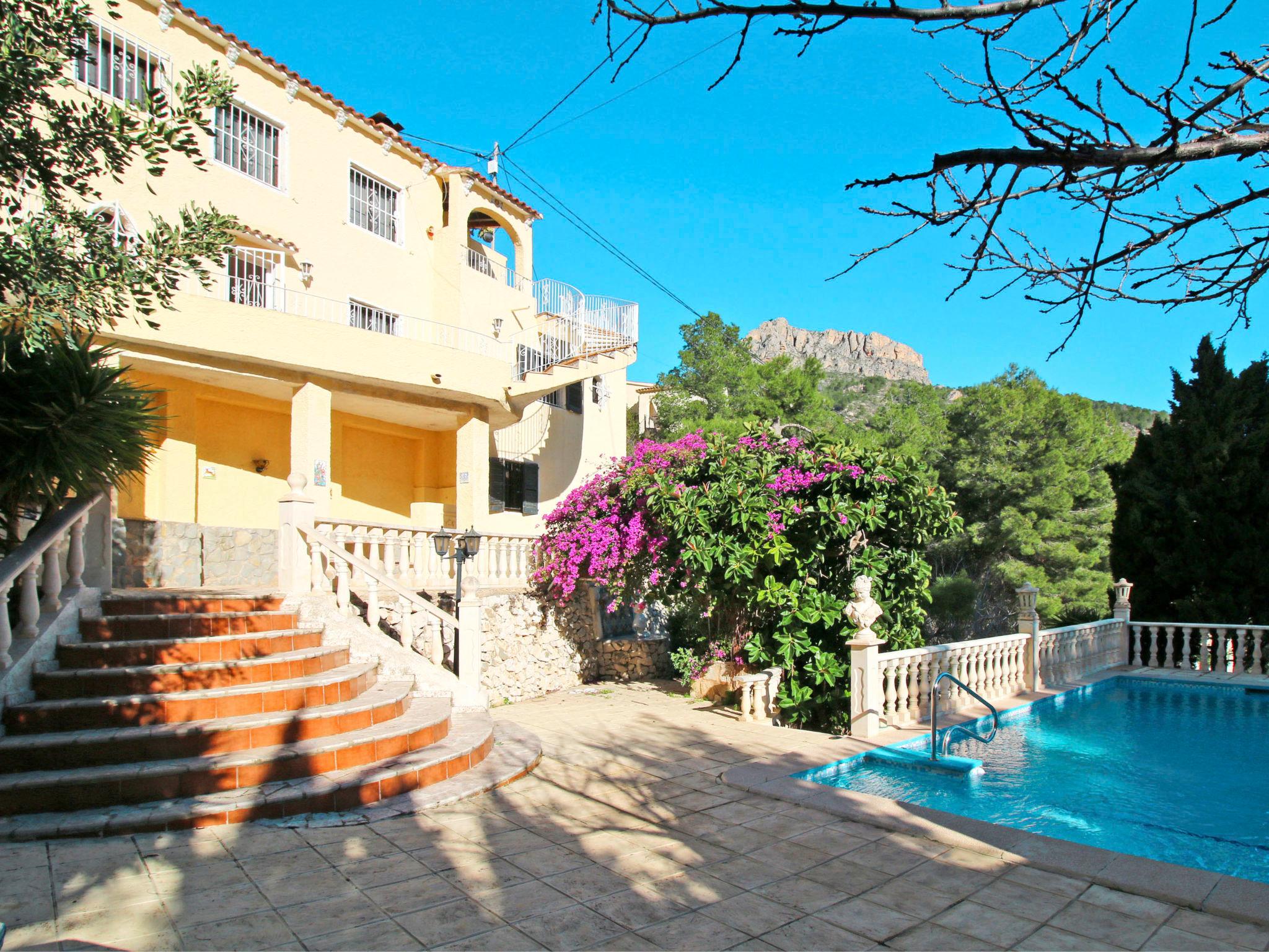 Foto 11 - Casa de 3 habitaciones en Calpe con piscina privada y vistas al mar