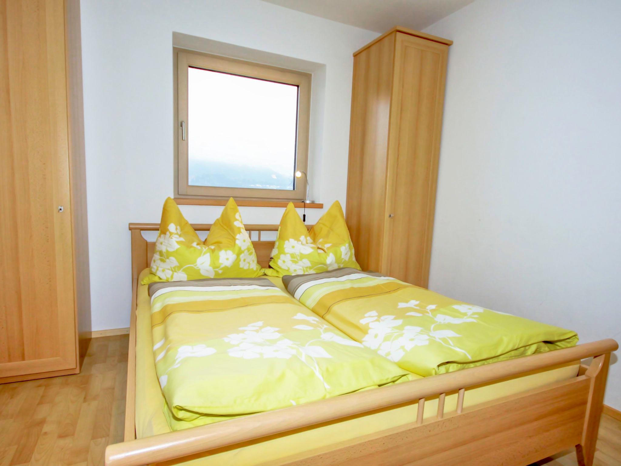 Foto 10 - Appartamento con 2 camere da letto a Terfens con vista sulle montagne