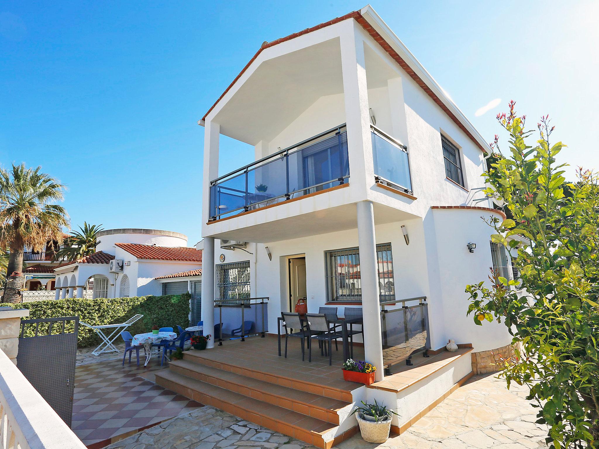 Photo 1 - Maison de 4 chambres à Cambrils avec terrasse