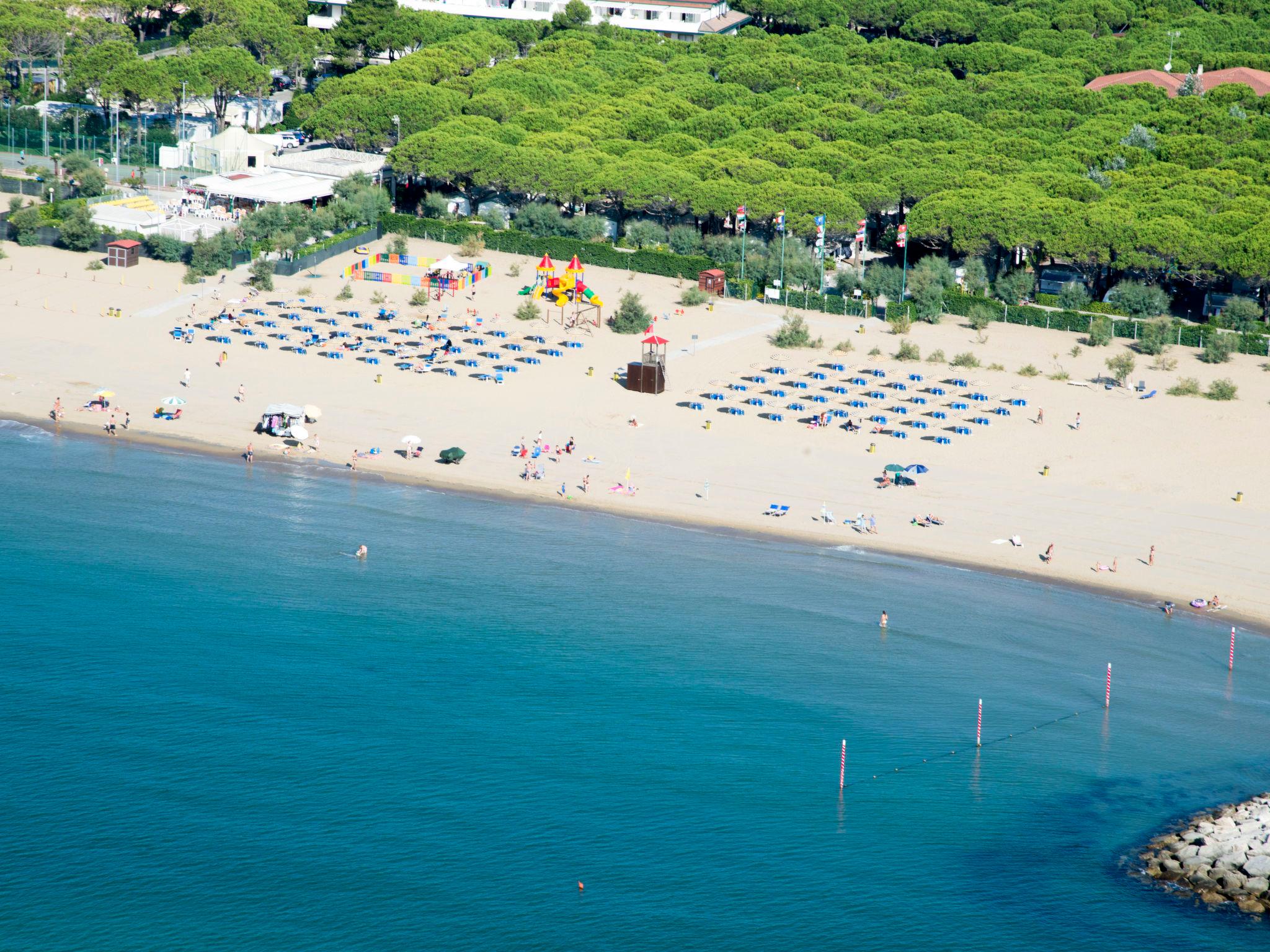 Foto 5 - Haus mit 2 Schlafzimmern in Cavallino-Treporti mit schwimmbad und blick aufs meer