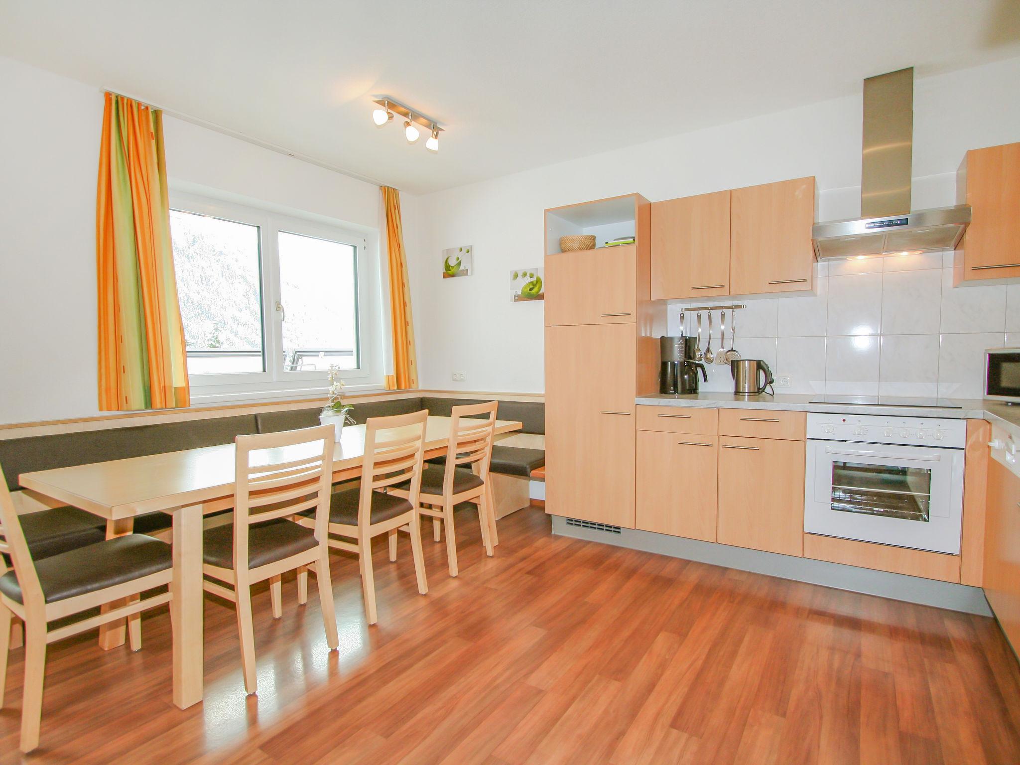 Photo 6 - 5 bedroom Apartment in Kappl with garden and terrace