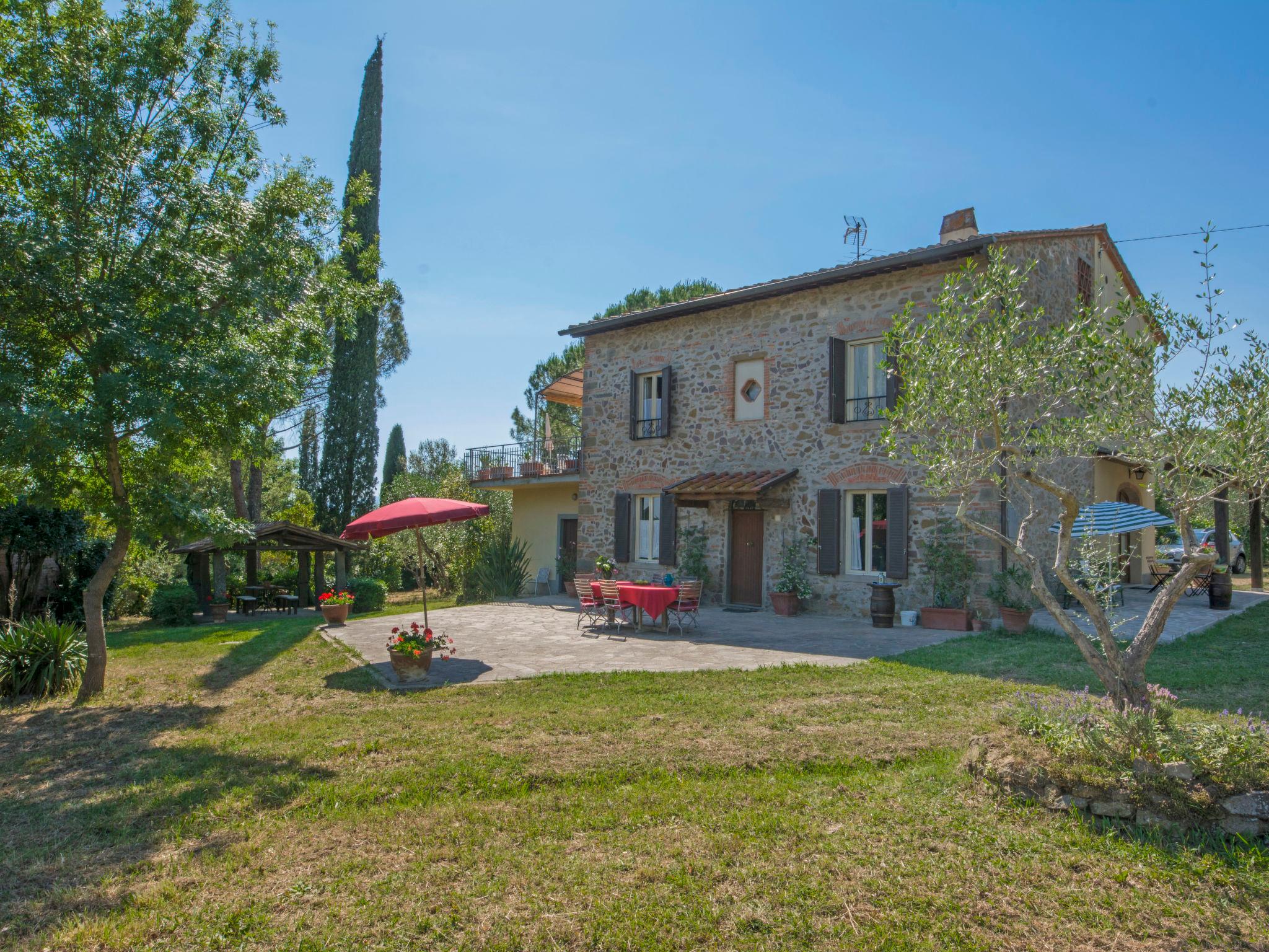 Foto 3 - Casa con 4 camere da letto a Larciano con piscina privata e giardino