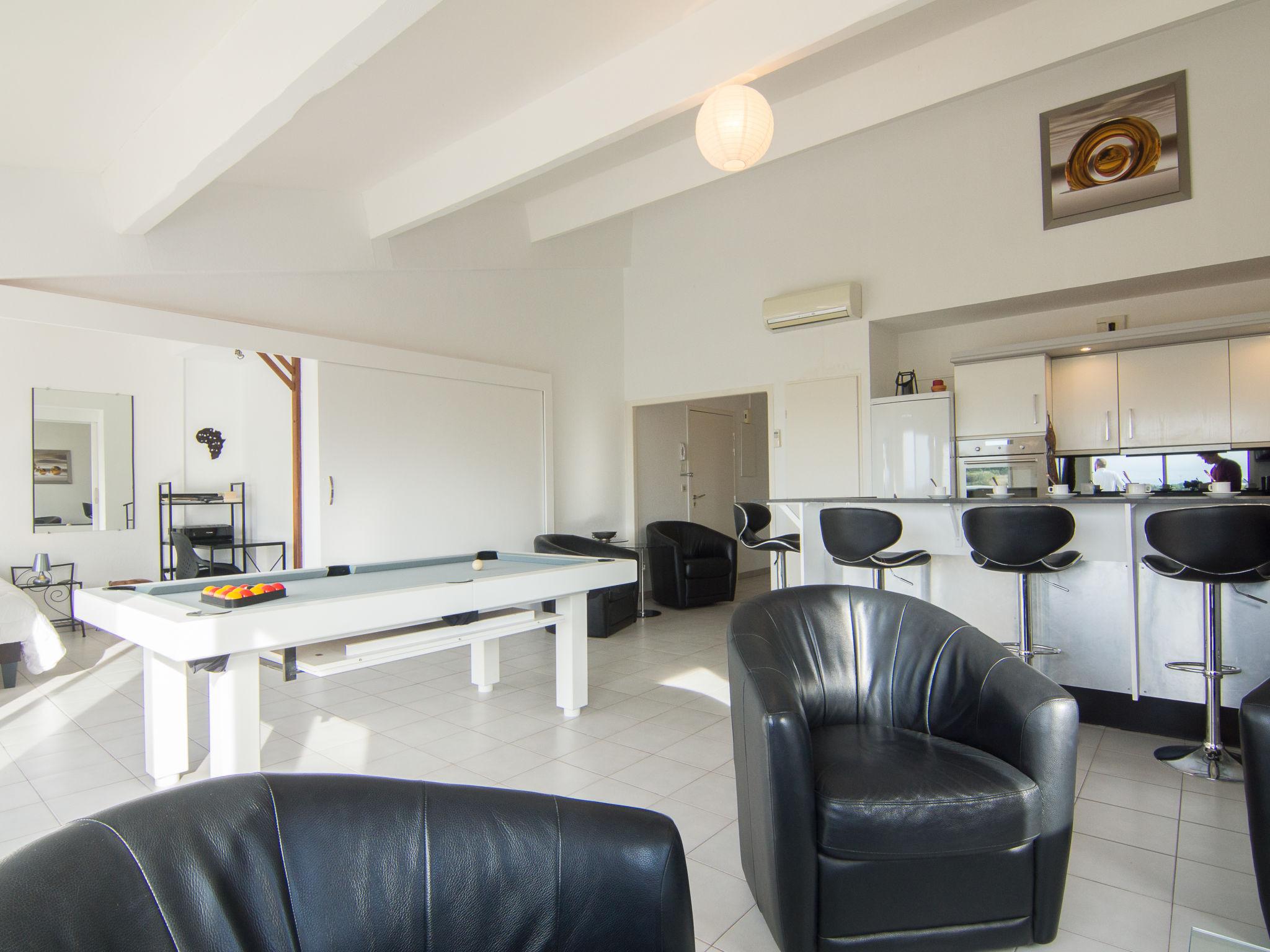 Foto 8 - Apartamento de 3 habitaciones en Agde con piscina y terraza