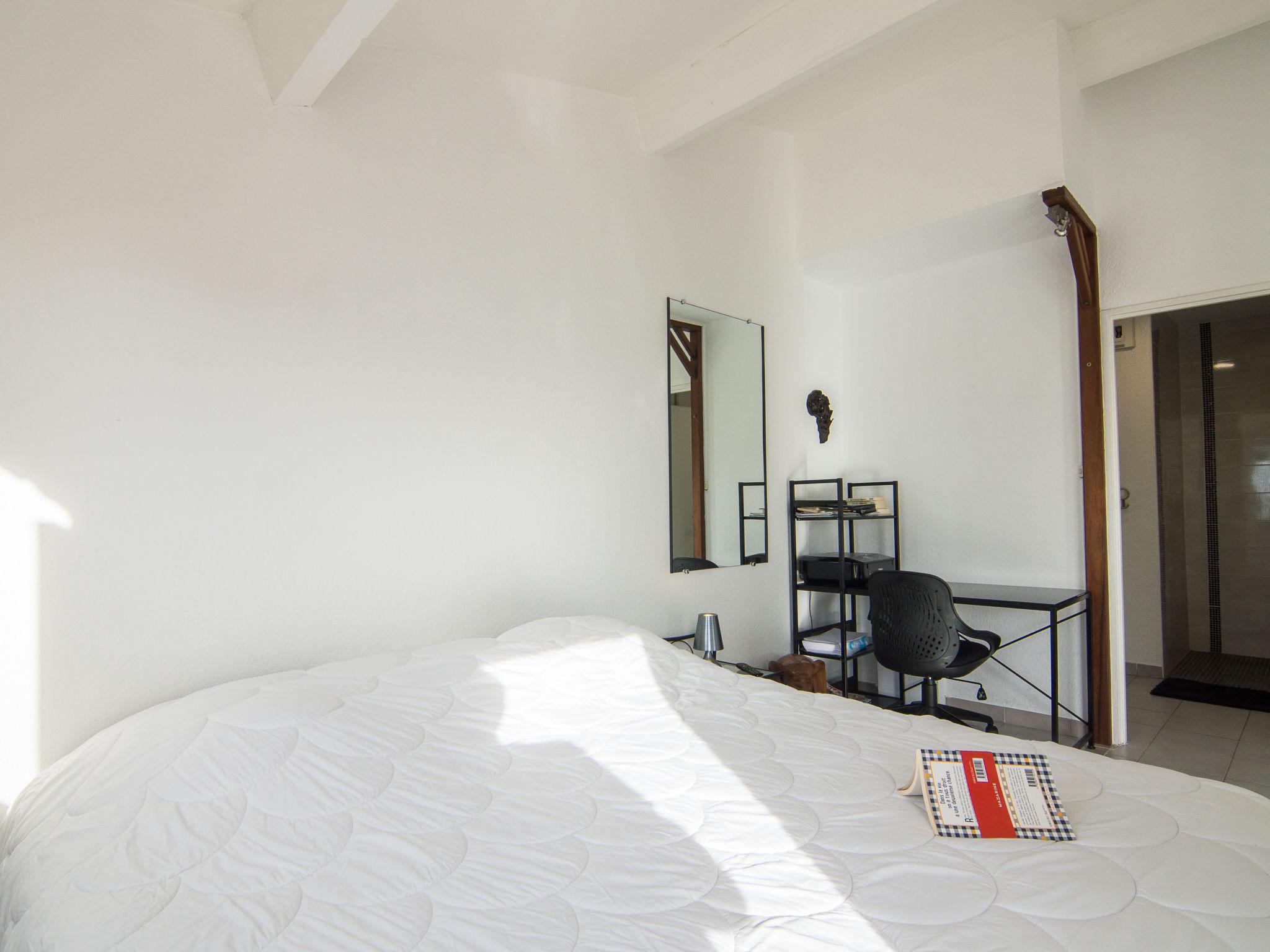 Foto 10 - Apartment mit 3 Schlafzimmern in Agde mit schwimmbad und terrasse