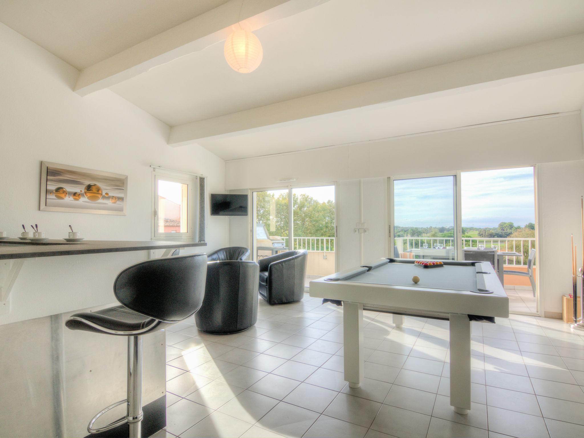 Foto 3 - Appartamento con 3 camere da letto a Agde con piscina e terrazza