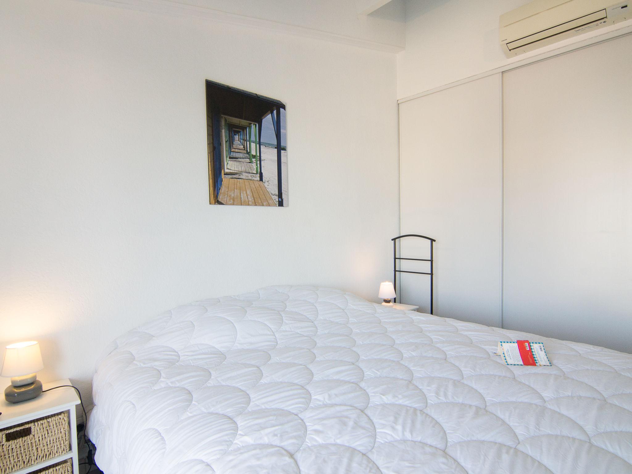 Foto 15 - Appartamento con 3 camere da letto a Agde con piscina e terrazza