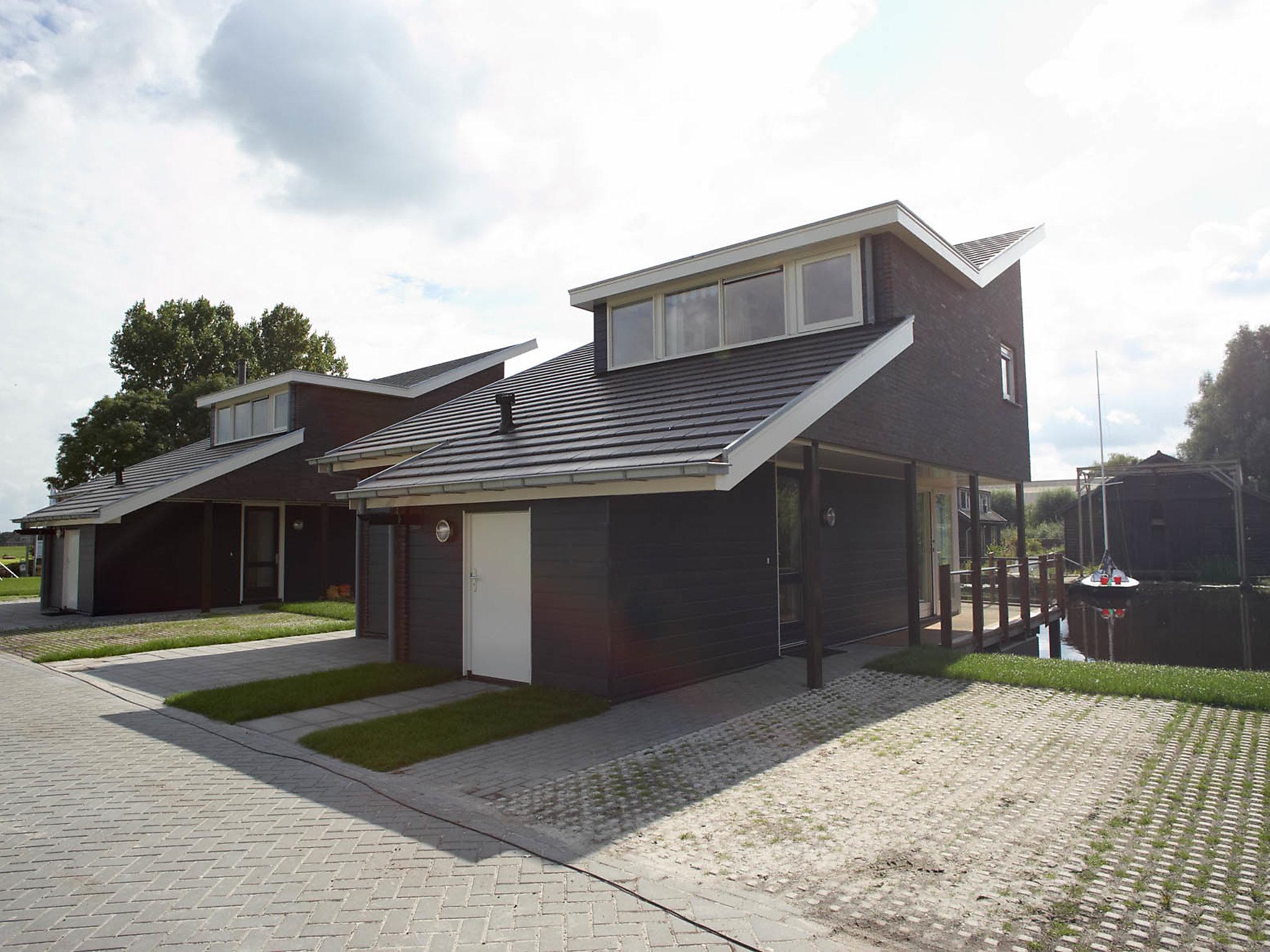 Photo 15 - Maison de 2 chambres à Uitwellingerga avec jardin et terrasse