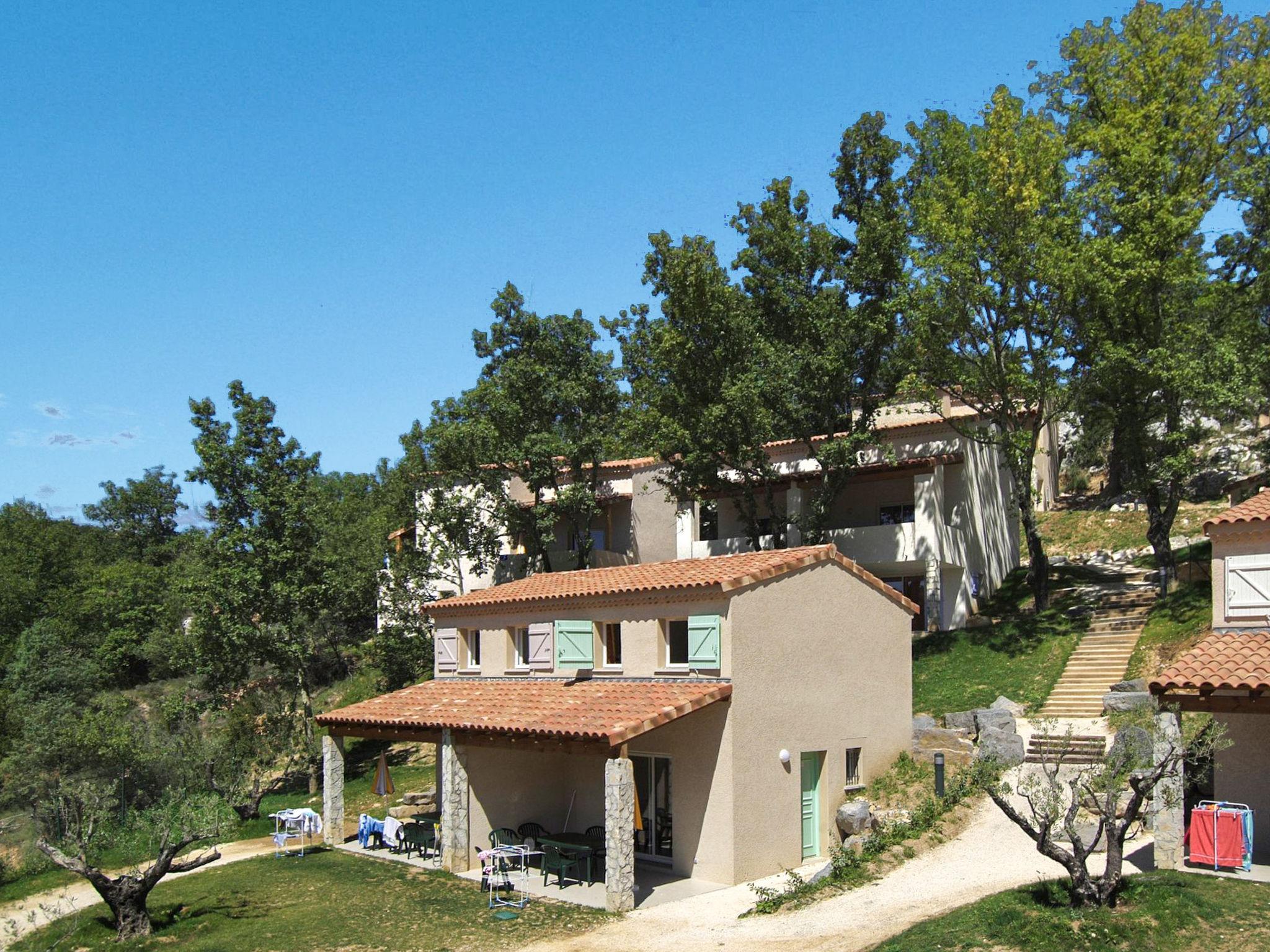 Photo 15 - Maison de 3 chambres à Salavas avec piscine et terrasse