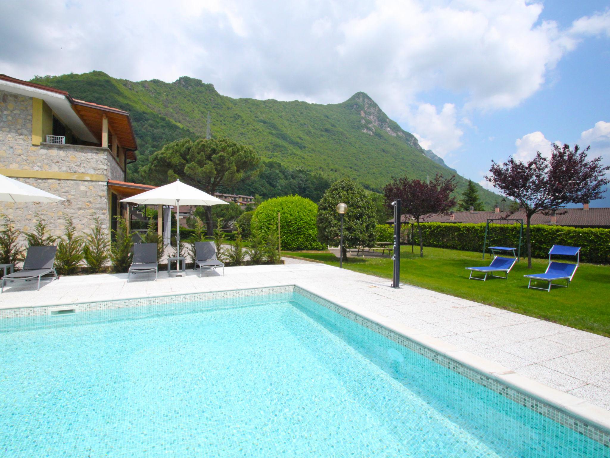 Photo 20 - 2 bedroom Apartment in Idro with swimming pool and mountain view