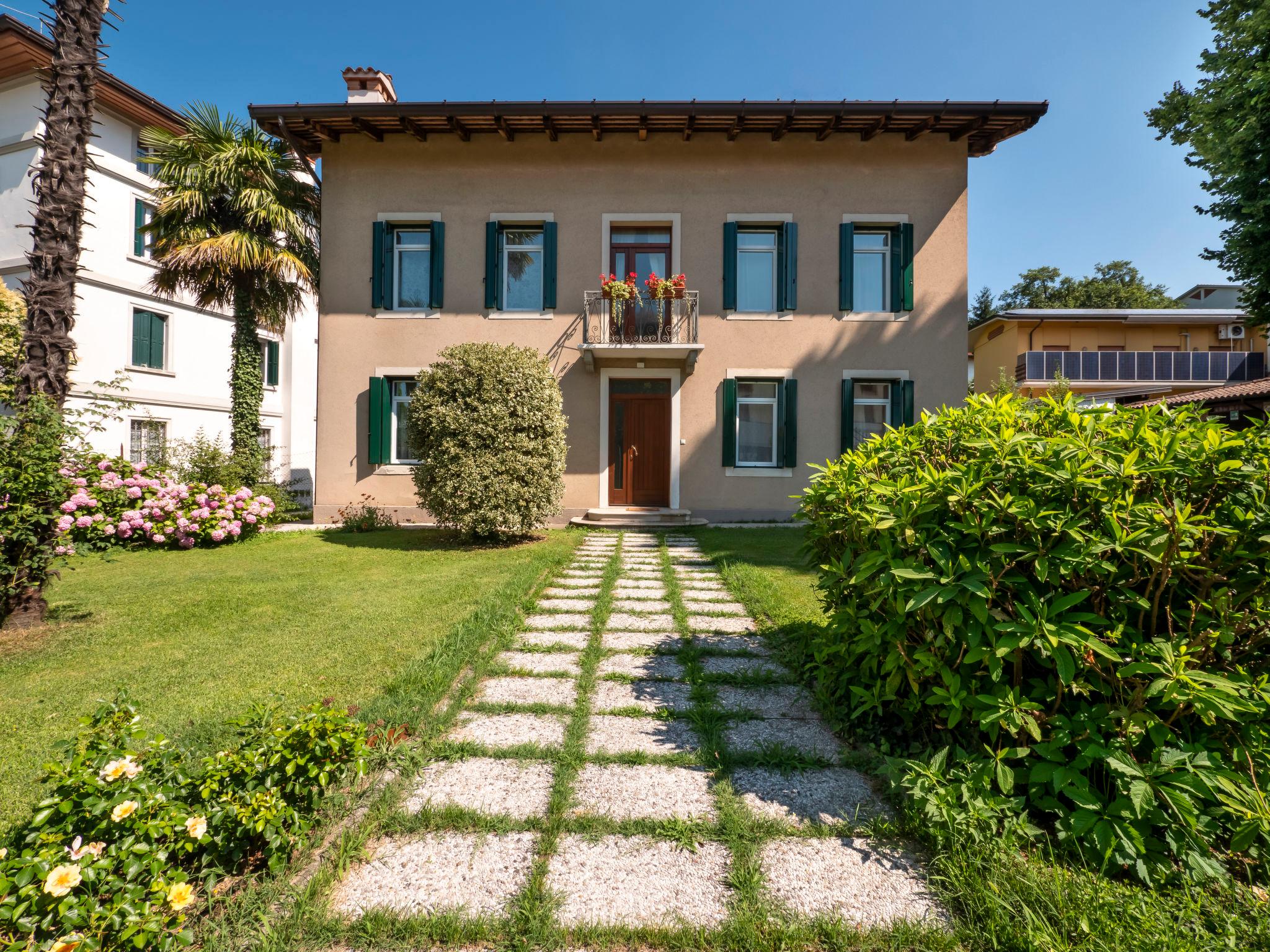 Foto 25 - Haus mit 2 Schlafzimmern in San Daniele del Friuli mit garten und terrasse