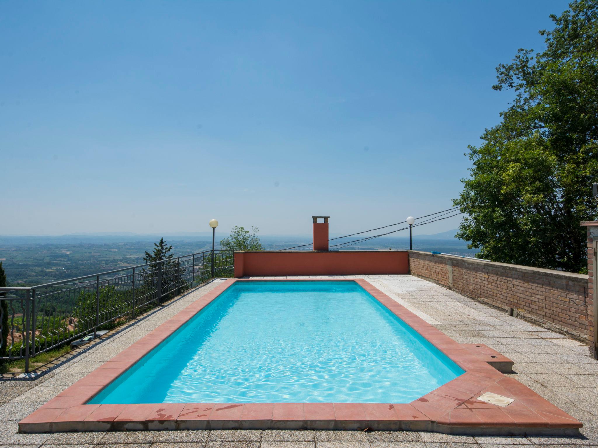 Foto 2 - Appartamento con 2 camere da letto a Lamporecchio con piscina e terrazza