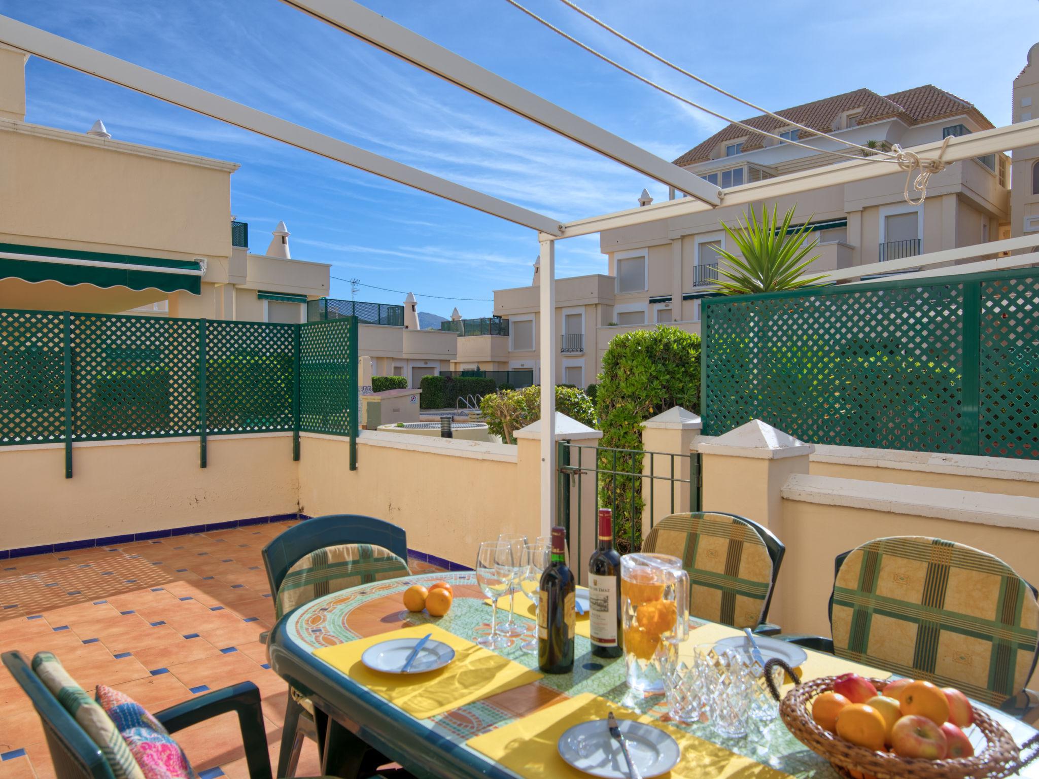 Photo 4 - Appartement de 2 chambres à Dénia avec piscine et vues à la mer