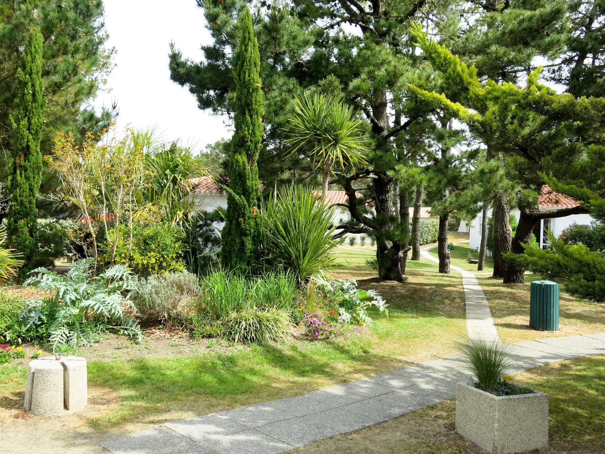 Photo 15 - Maison de 1 chambre à Saint-Hilaire-de-Riez avec piscine et vues à la mer