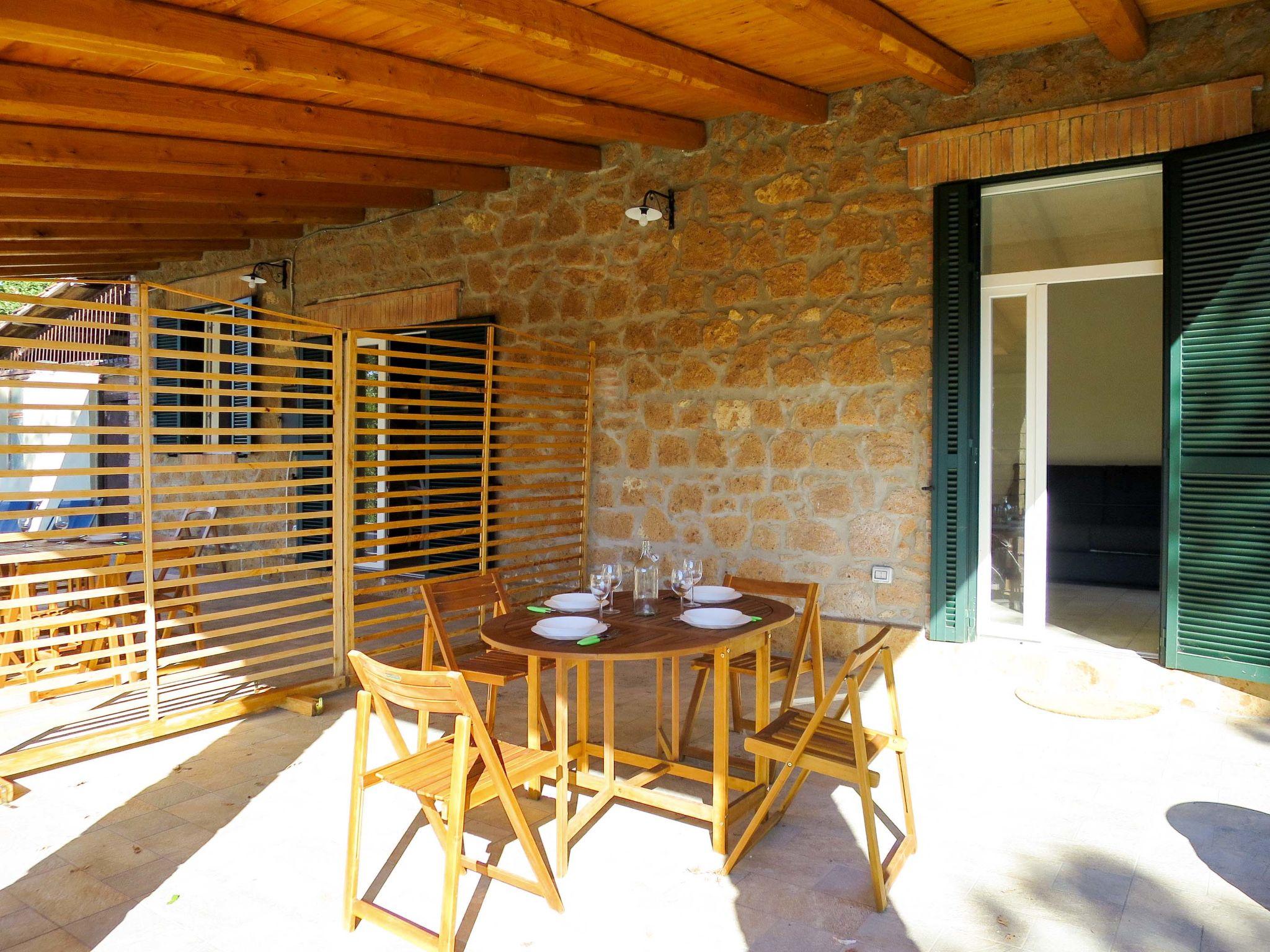 Photo 6 - Appartement de 1 chambre à Bolsena avec piscine et jardin