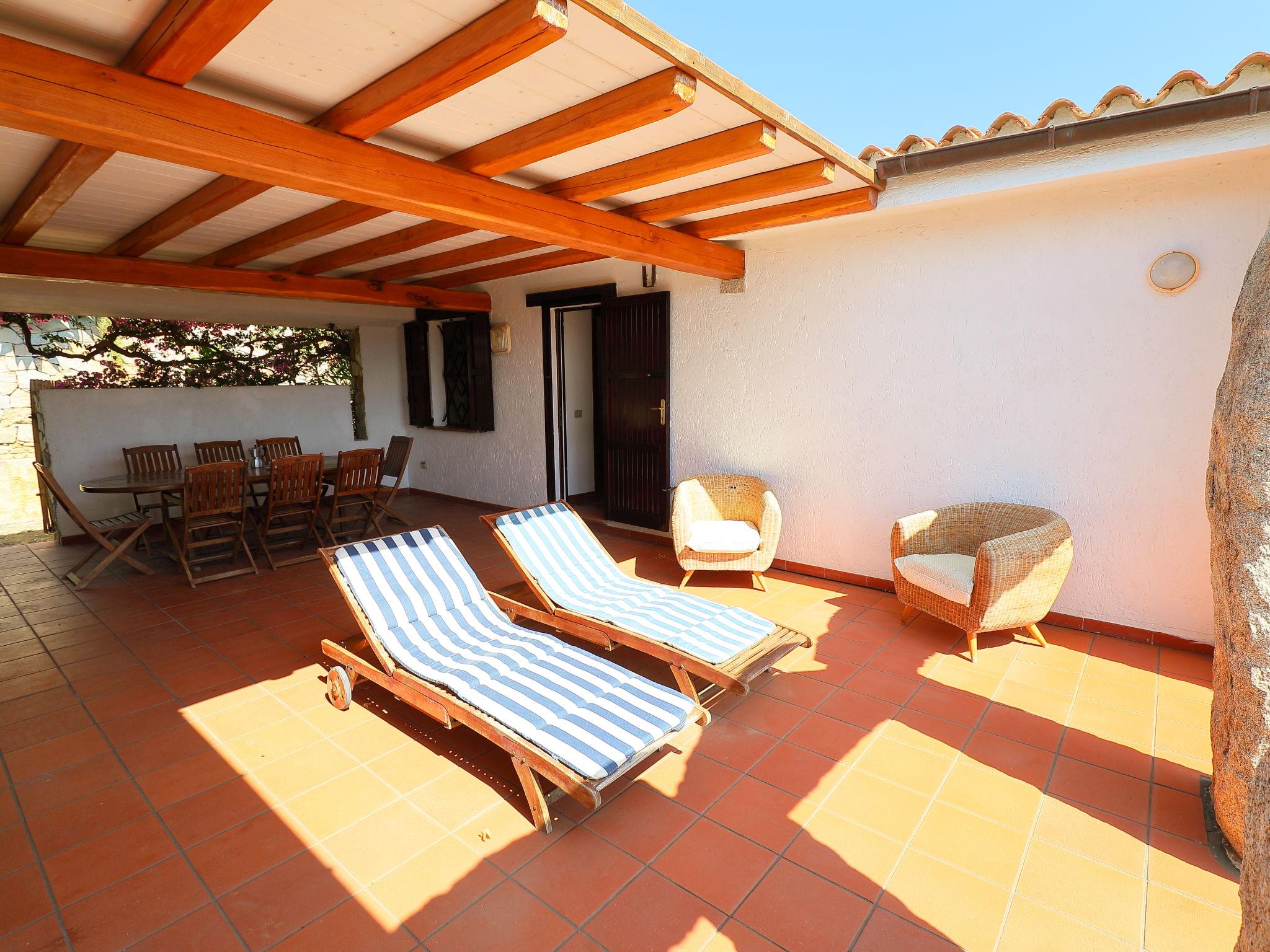 Photo 18 - 2 bedroom House in Castiadas with garden and terrace