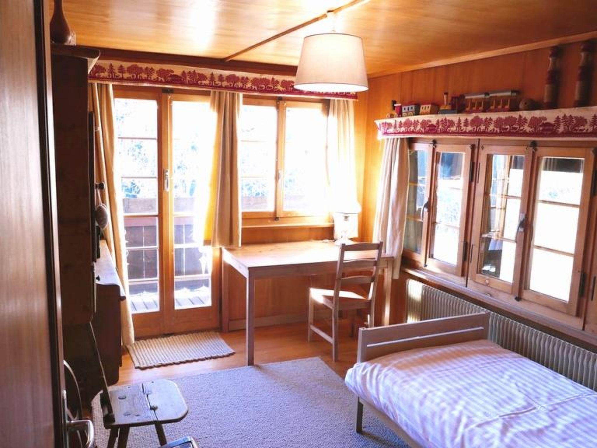 Foto 36 - Apartment mit 7 Schlafzimmern in Saanen