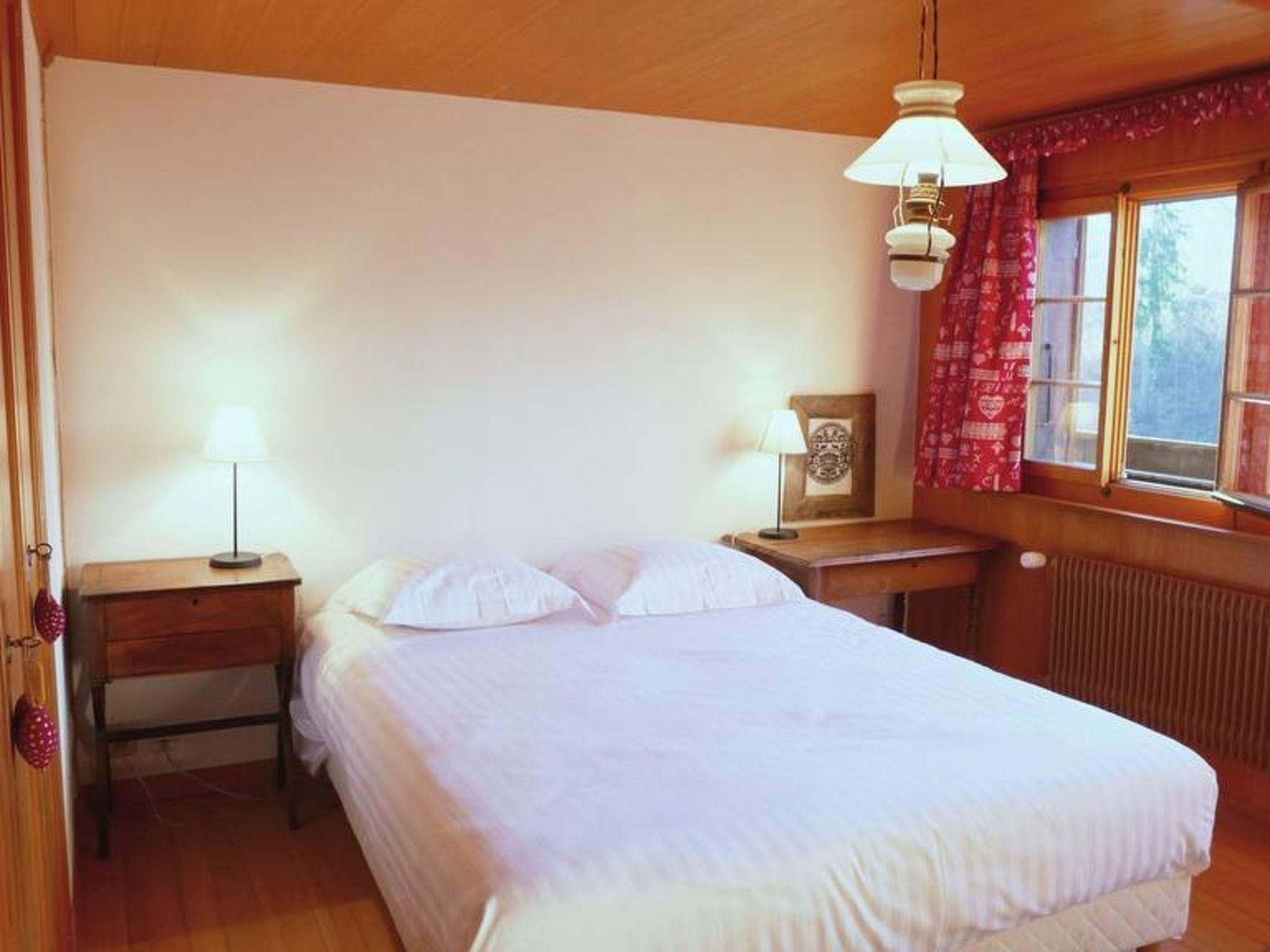 Photo 32 - 7 bedroom Apartment in Saanen