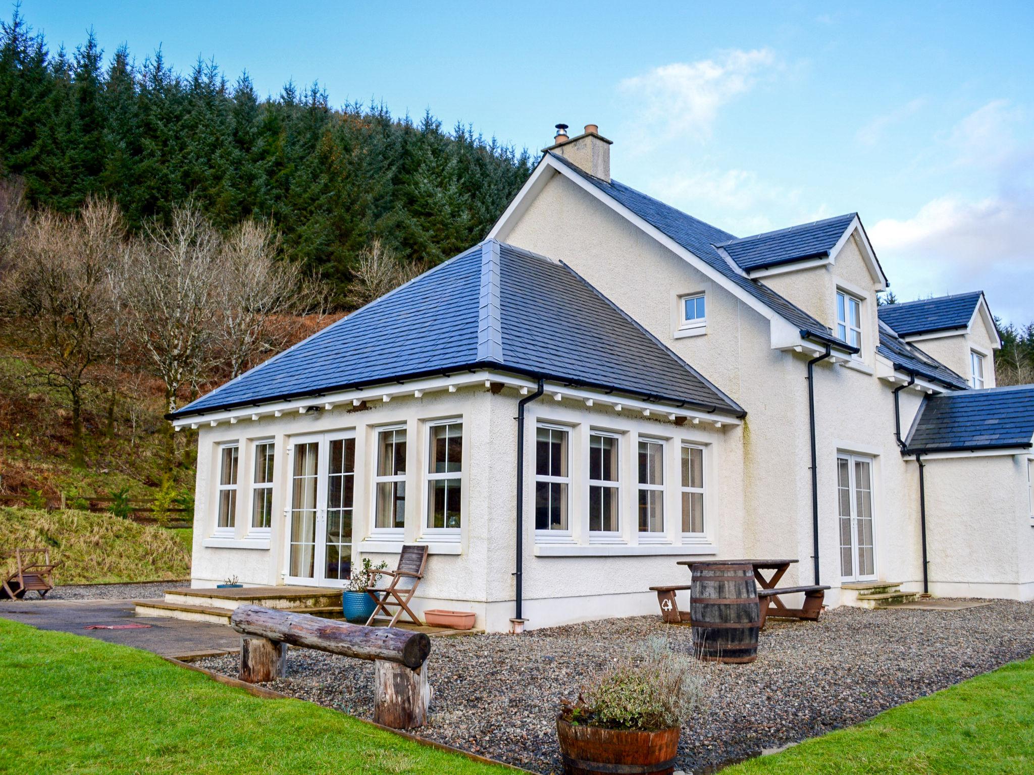 Foto 1 - Haus mit 5 Schlafzimmern in Oban mit garten und blick auf die berge