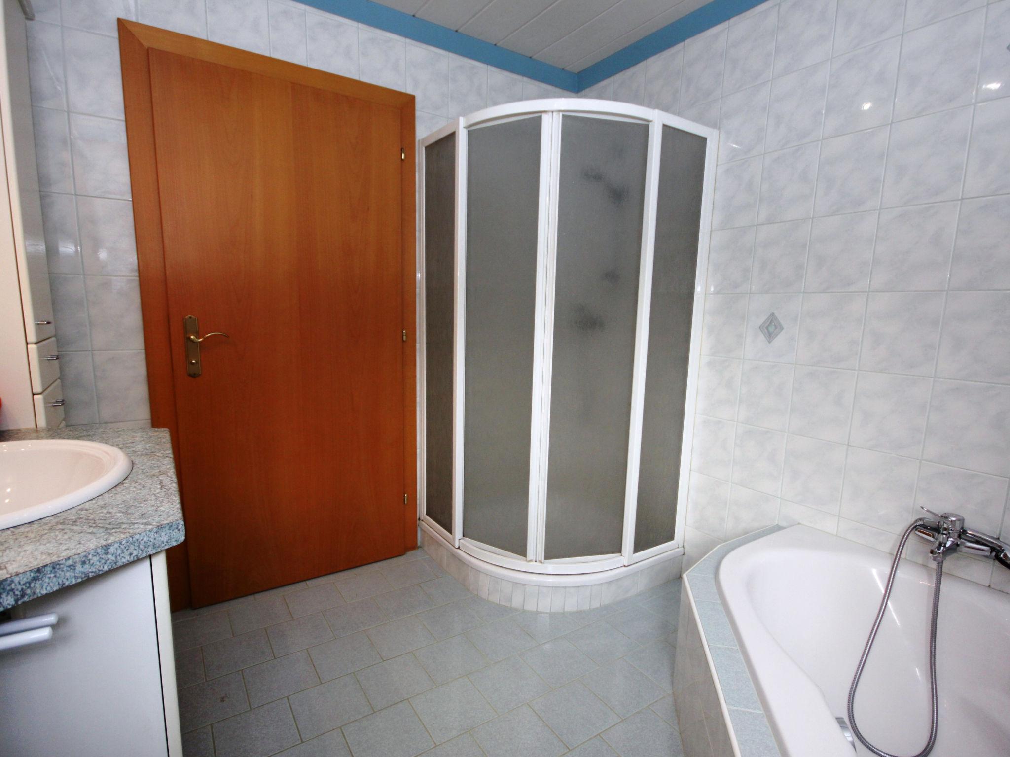 Foto 6 - Apartamento de 2 quartos em Radenthein com jardim